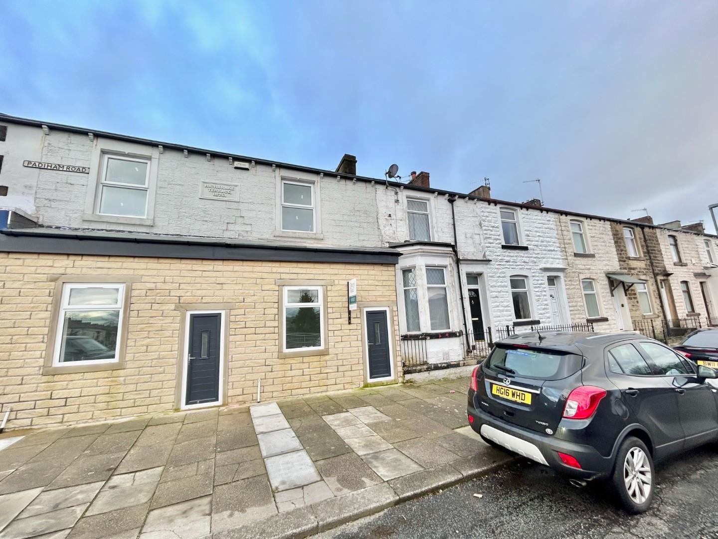 3 bedroom Townhouse To Let