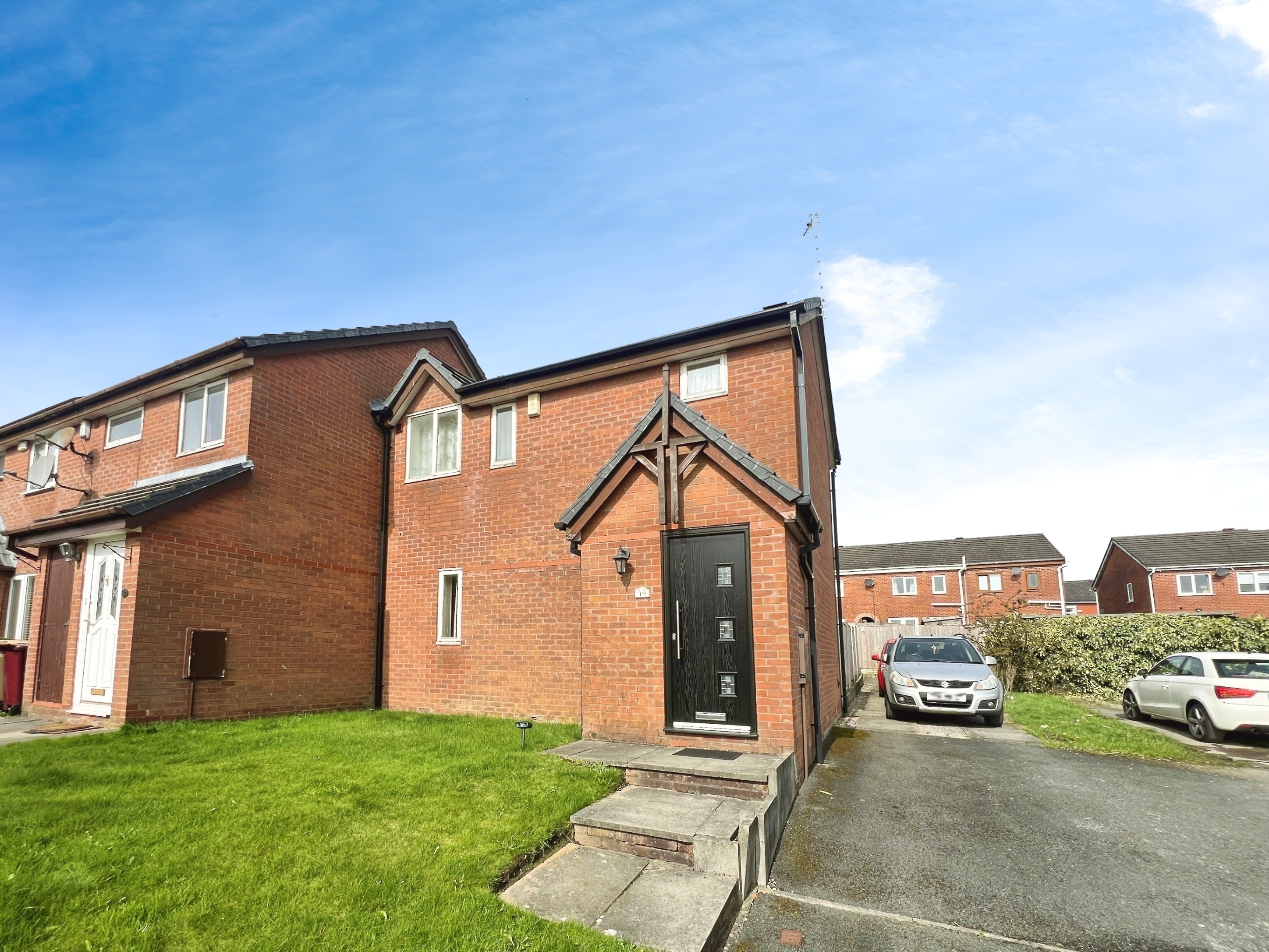 2 bedroom House SSTC