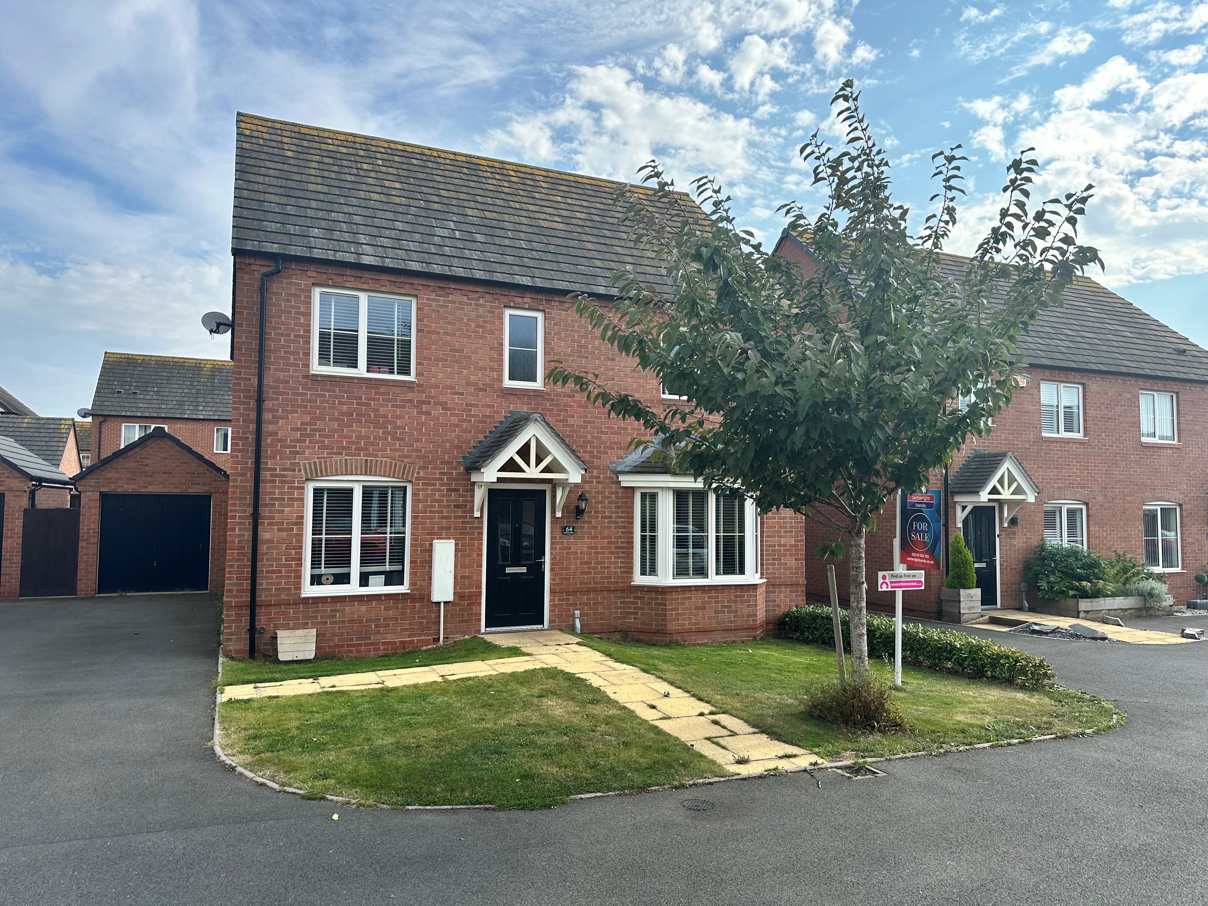 4 bedroom House For Sale