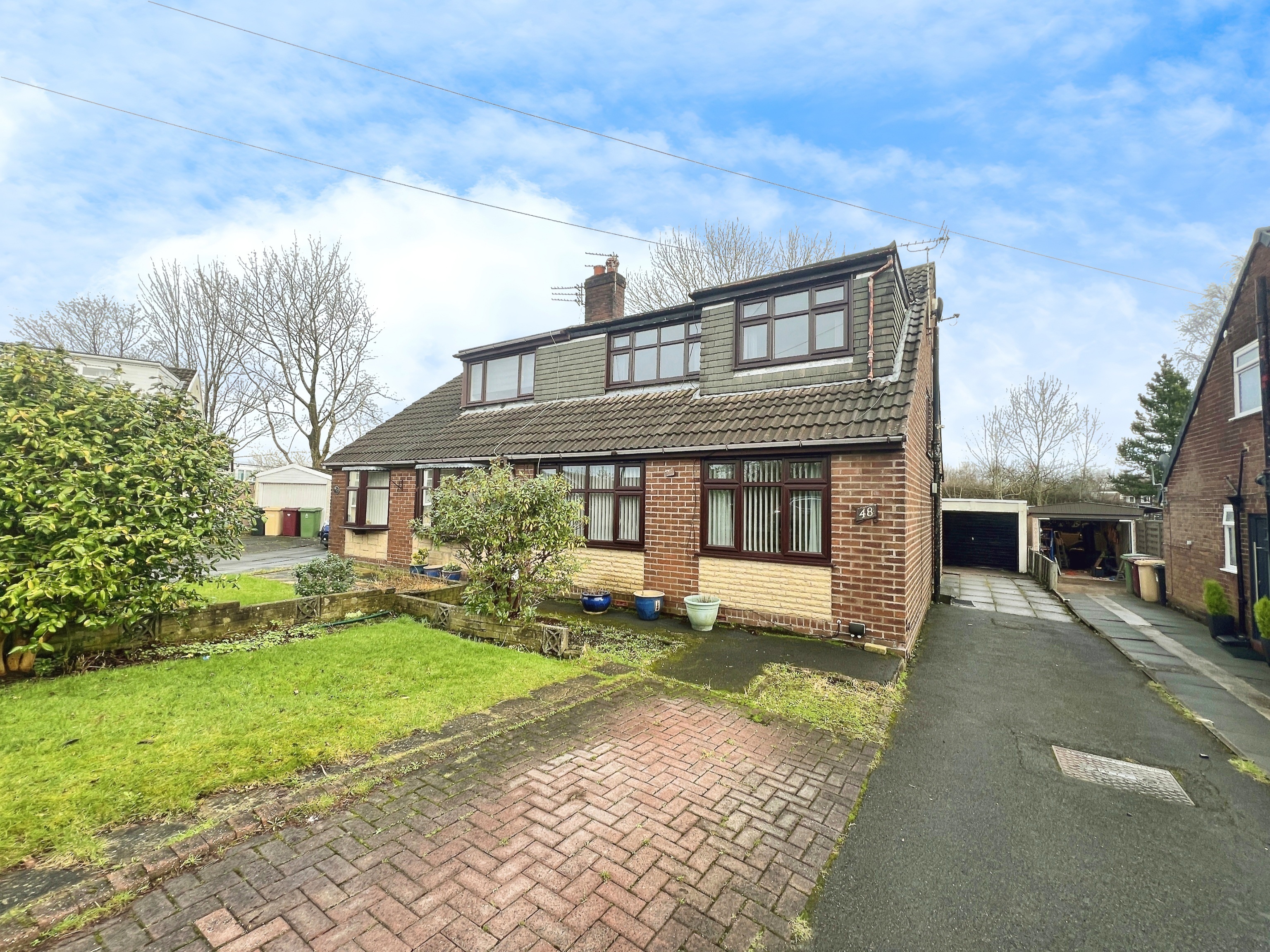 4 bedroom Bungalow SSTC