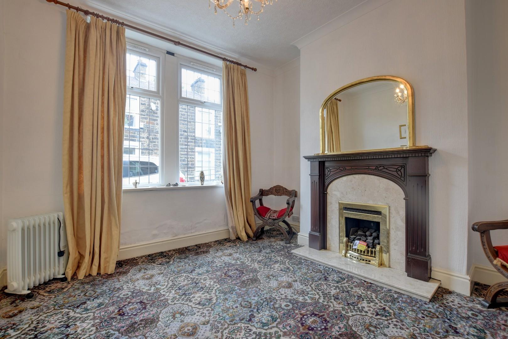2 bedroom Terraced SSTC
