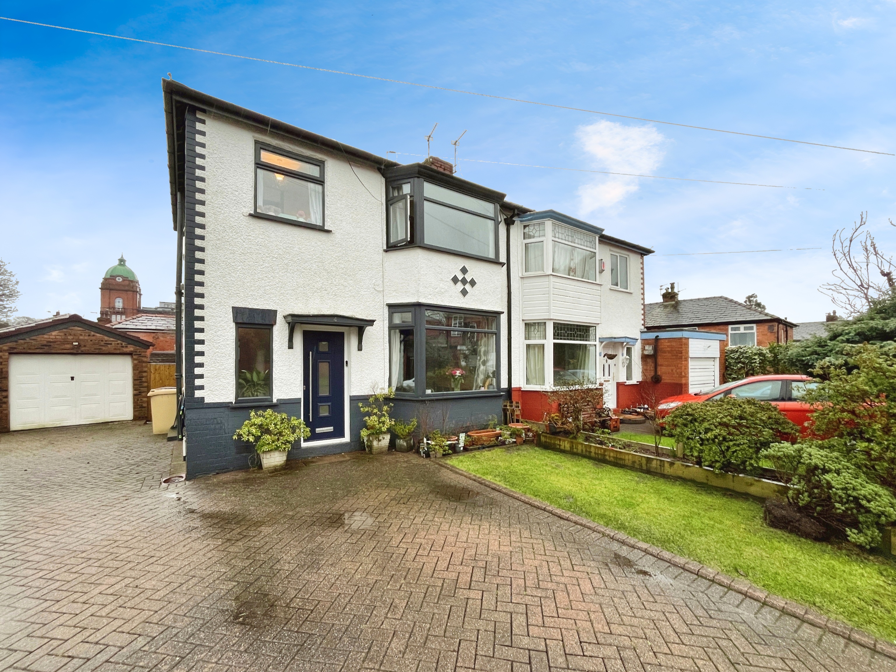 3 bedroom House For Sale