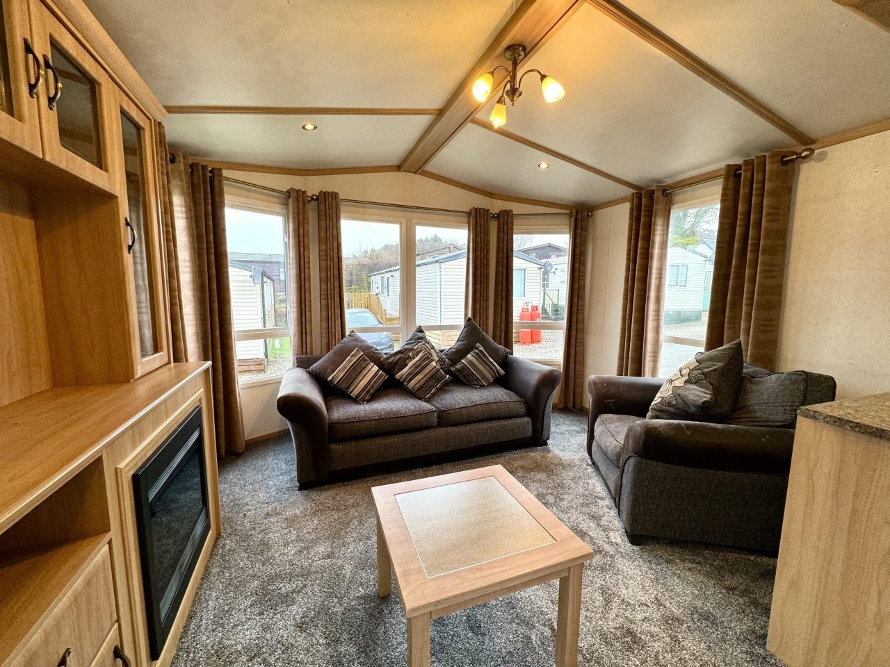 2 bedroom  For Sale