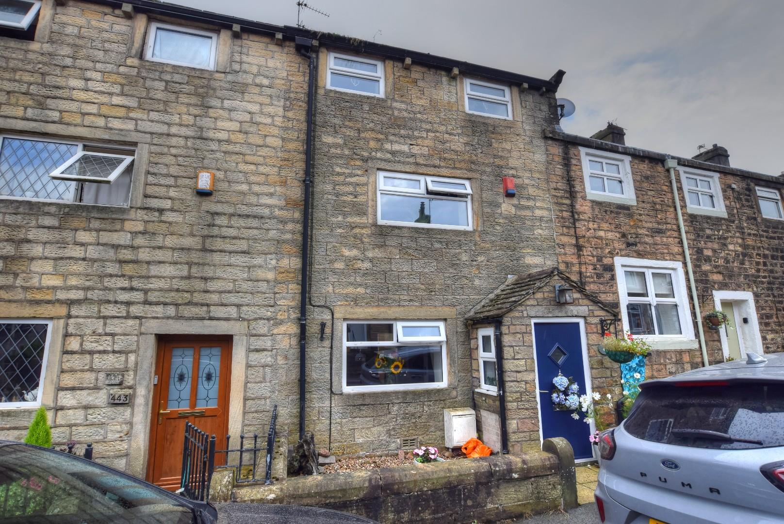 3 bedroom Cottage For Sale