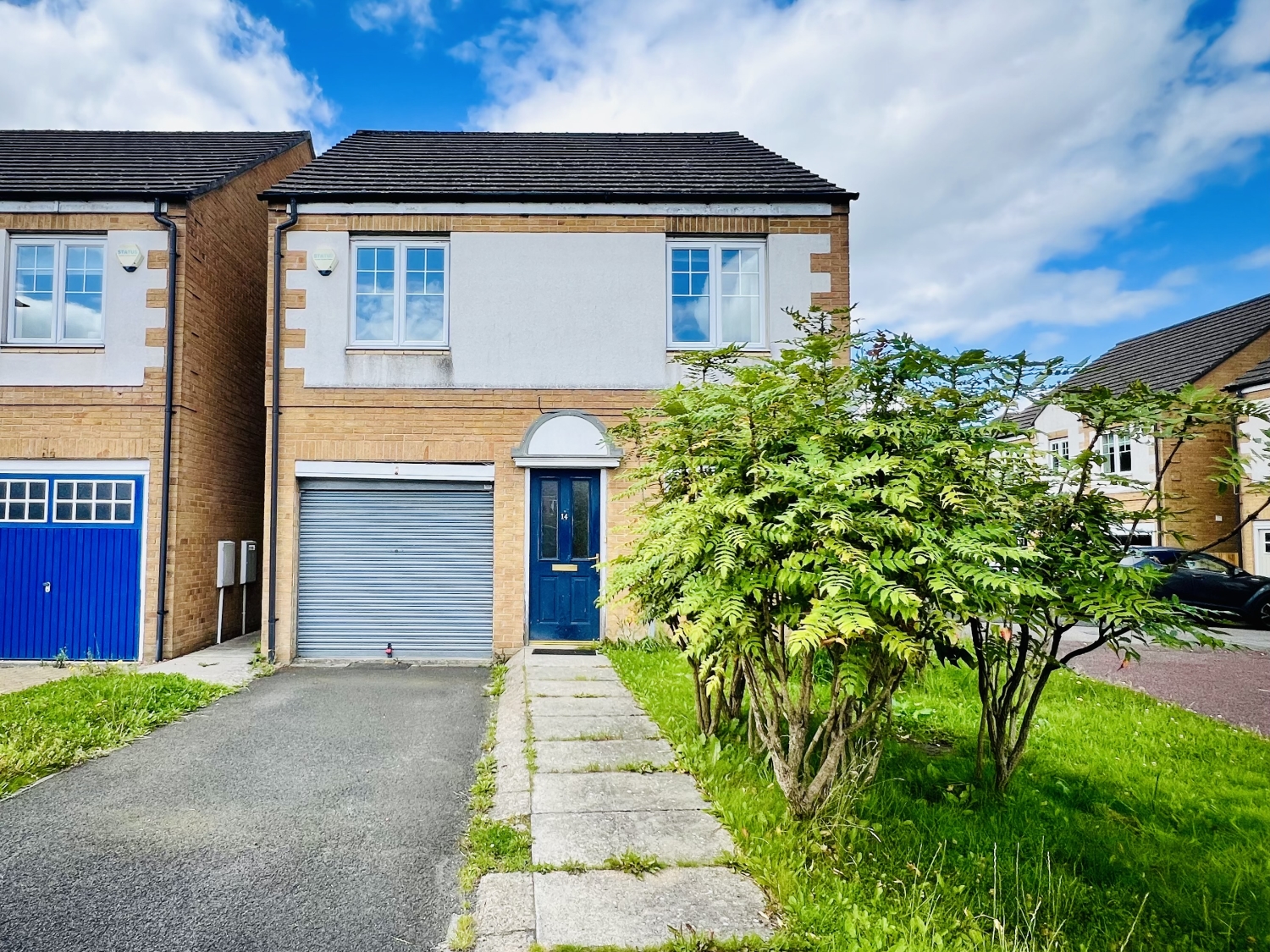 3 bedroom Detached house Under Offer