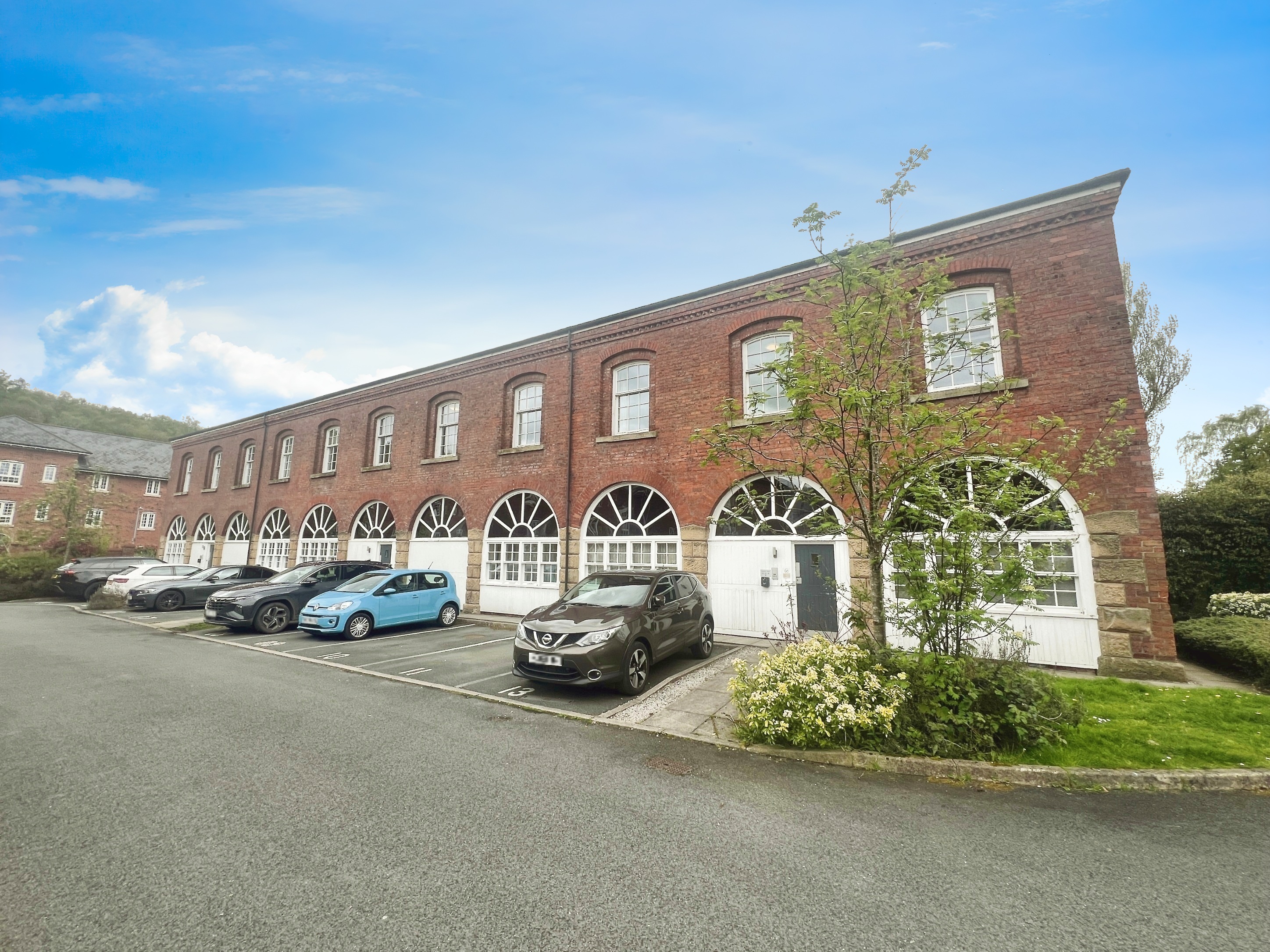 2 bedroom Property SSTC