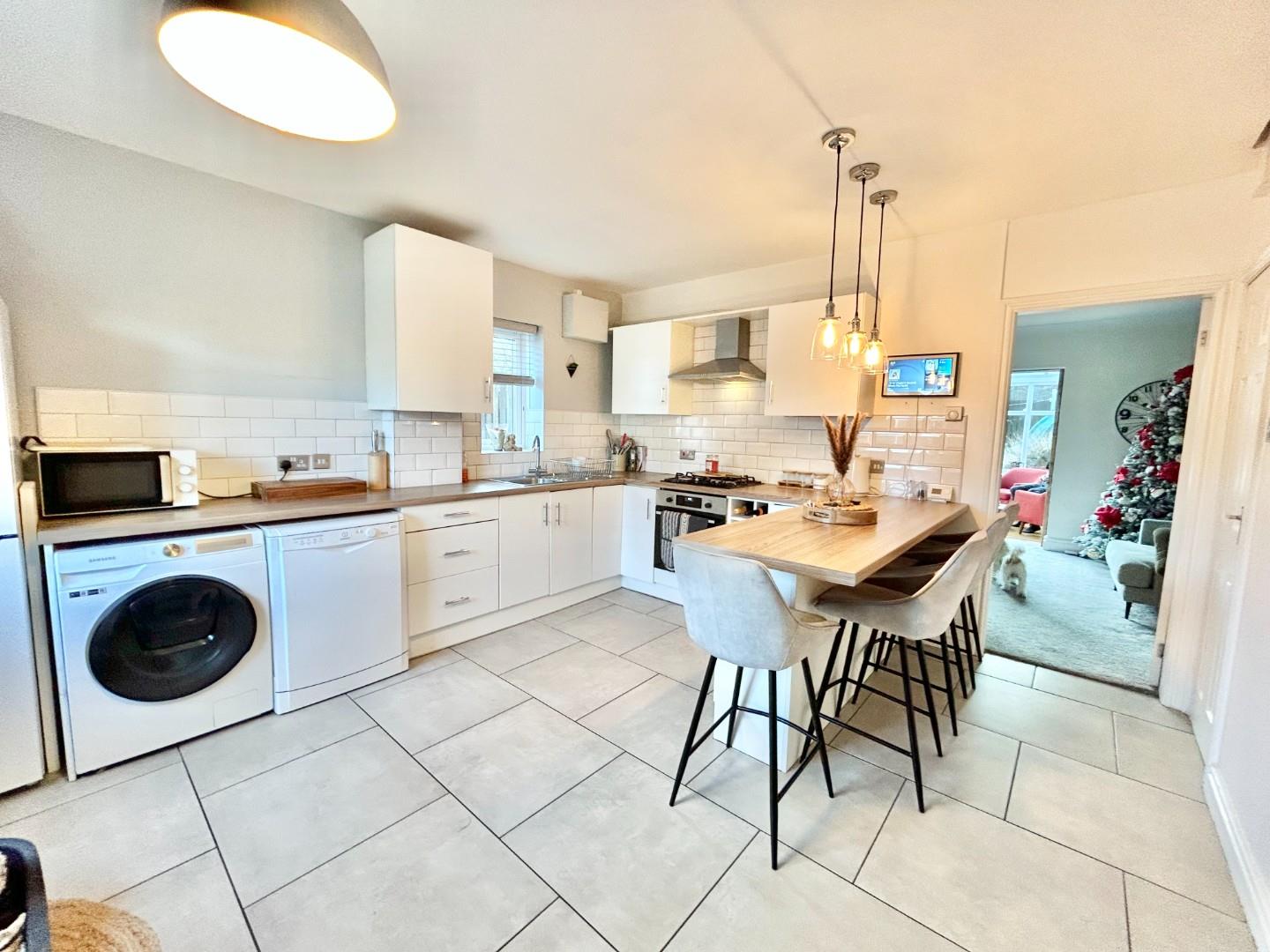 3 bedroom Semi-Detached SSTC