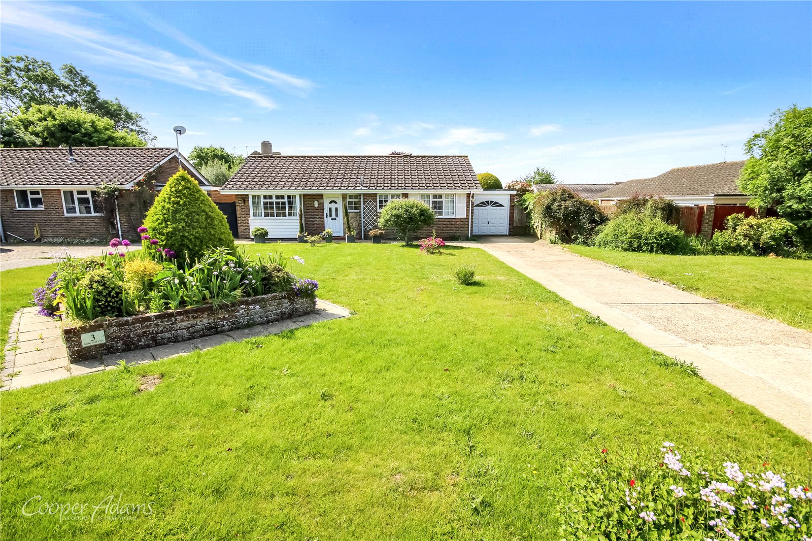 2 bedroom Detached House Sold