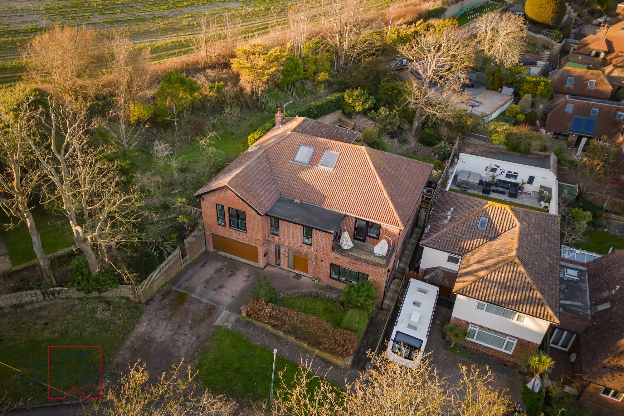 4 bedroom Detached house Under Offer