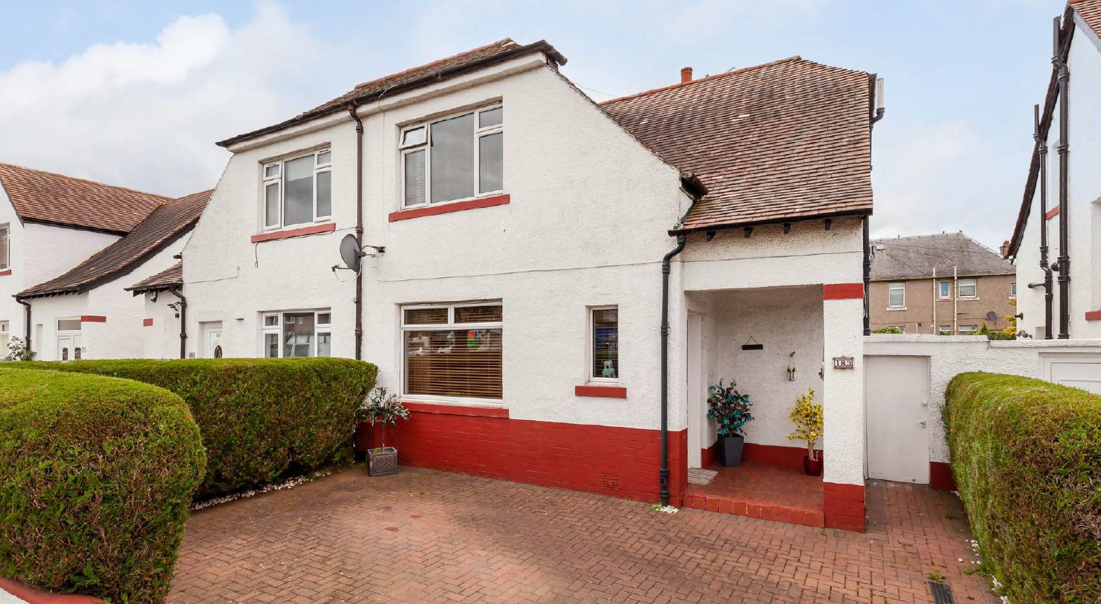 3 bedroom Semi-Detached House To Let
