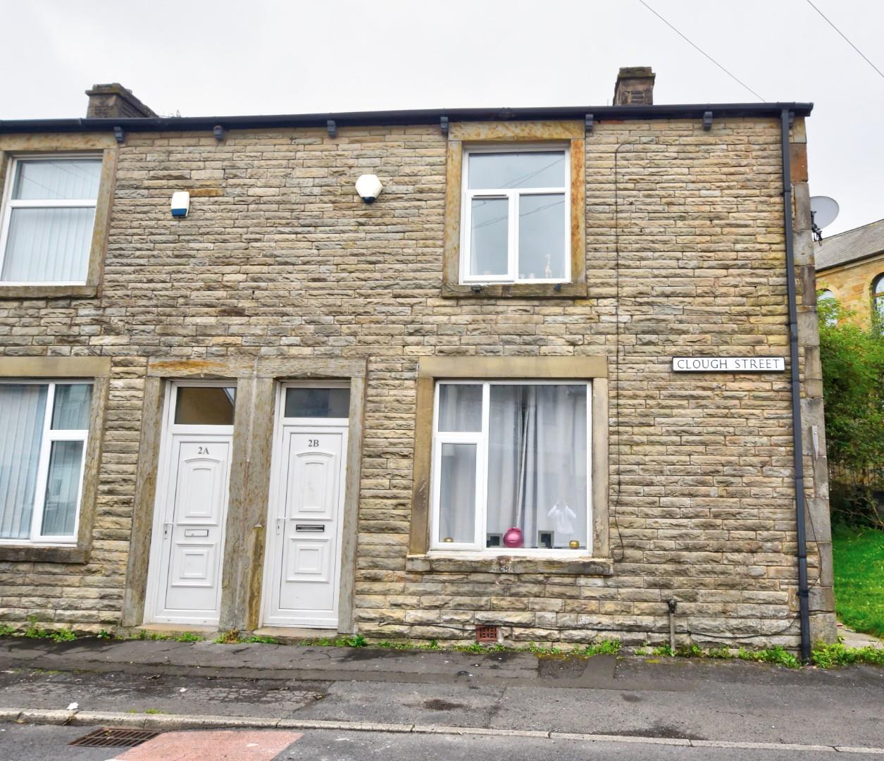 2 bedroom Semi-Detached For Sale