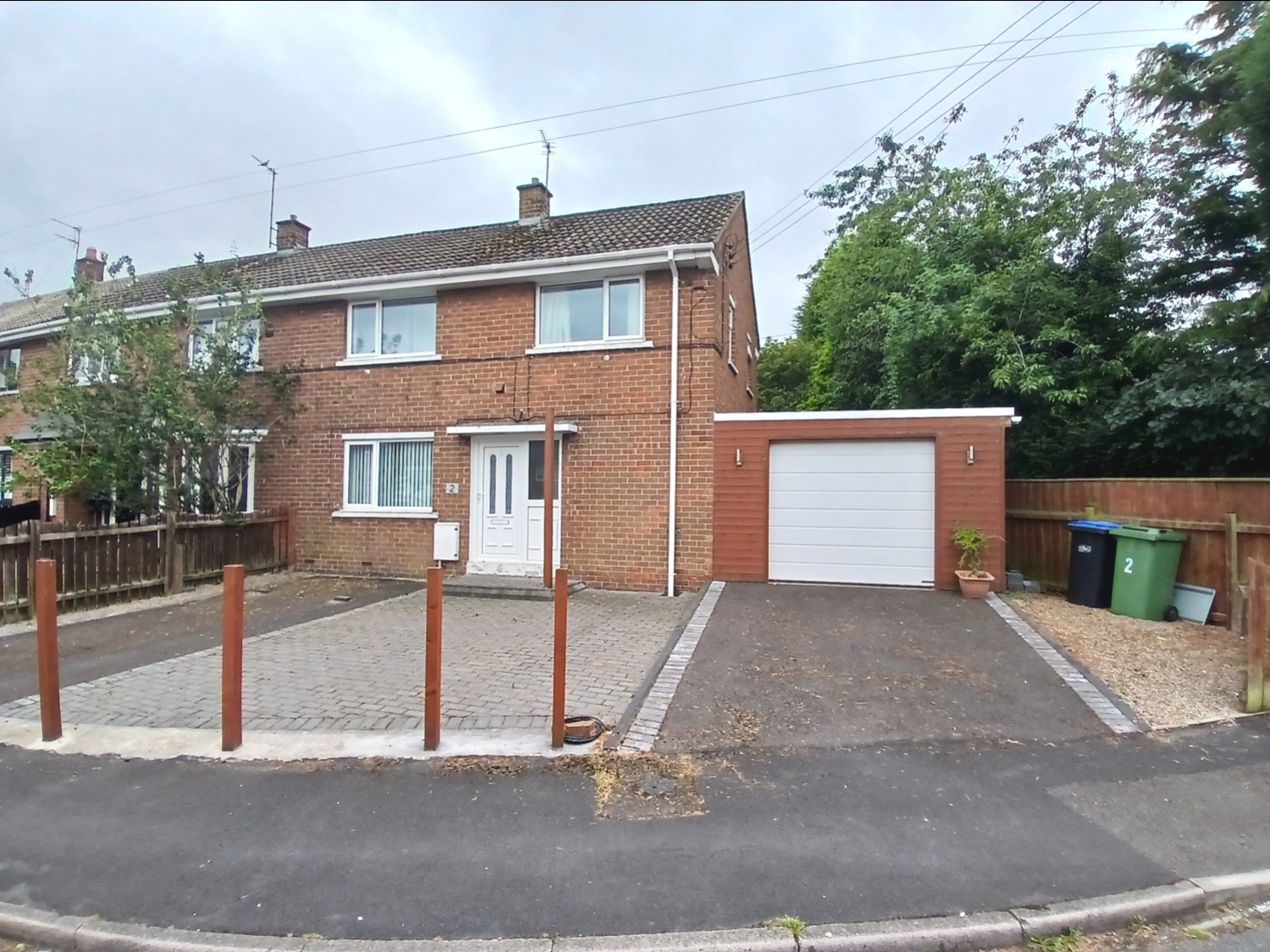 2 bedroom Terraced Under Offer