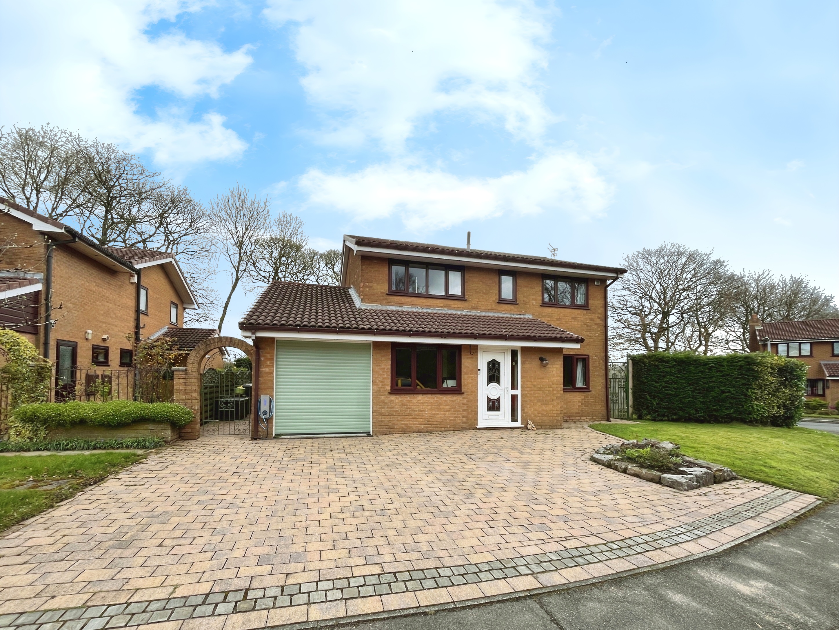 4 bedroom House (unspecified) SSTC