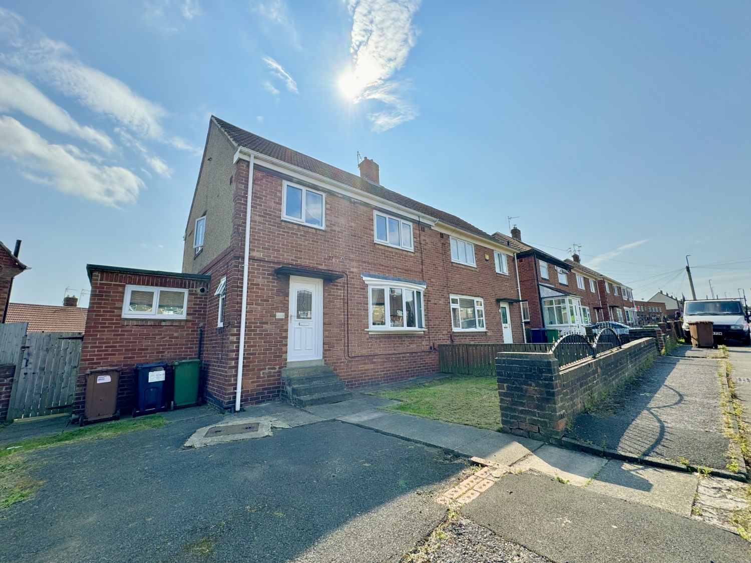 3 bedroom Semi-Detached For Sale