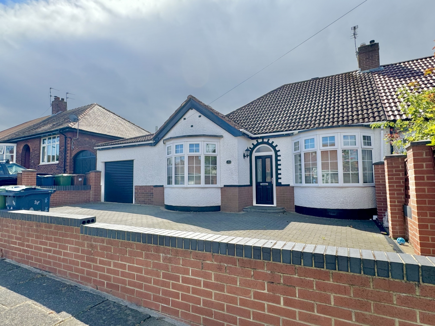 2 bedroom Semi-Detached Under Offer