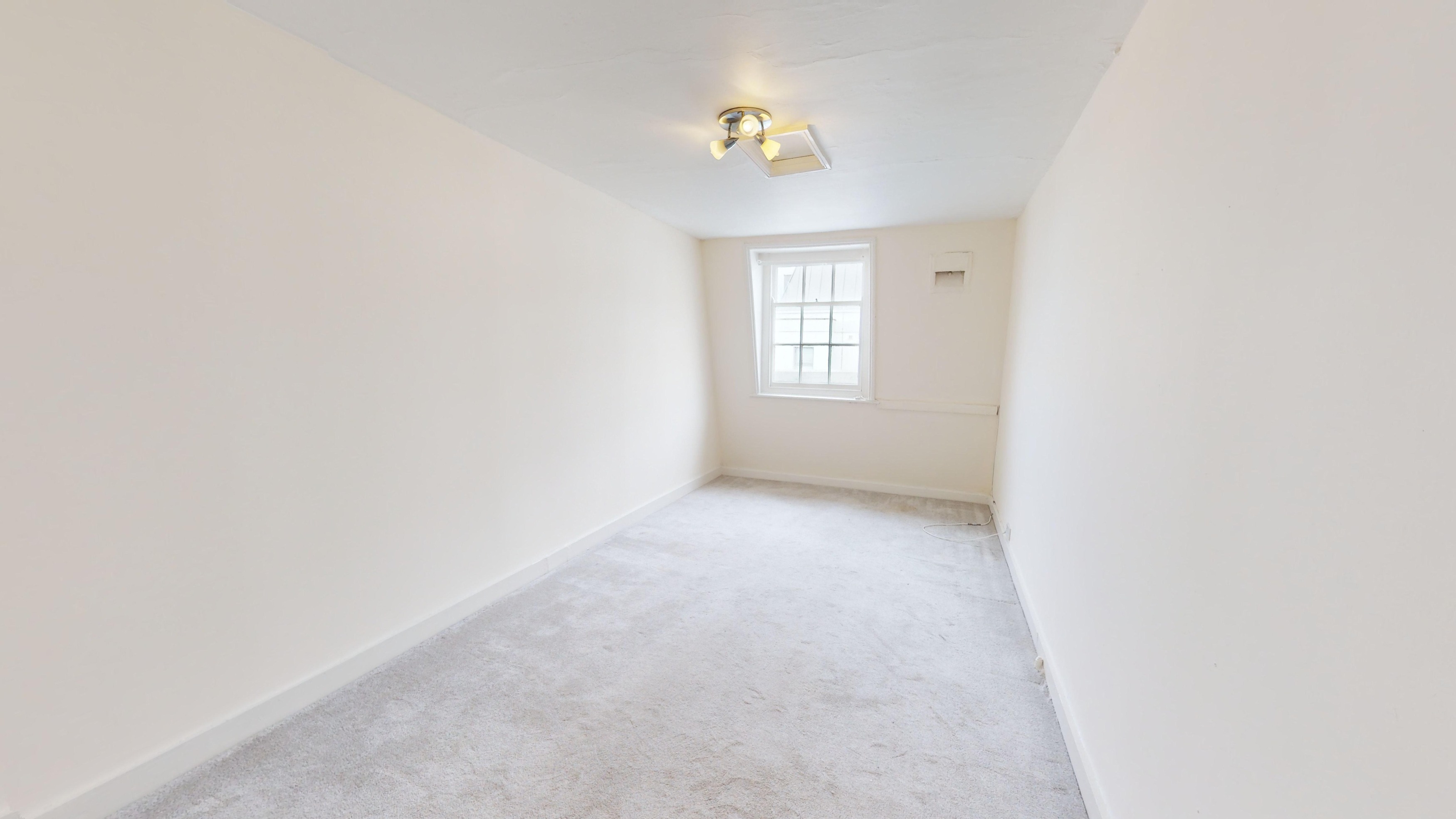 1 bedroom Apartment To Let