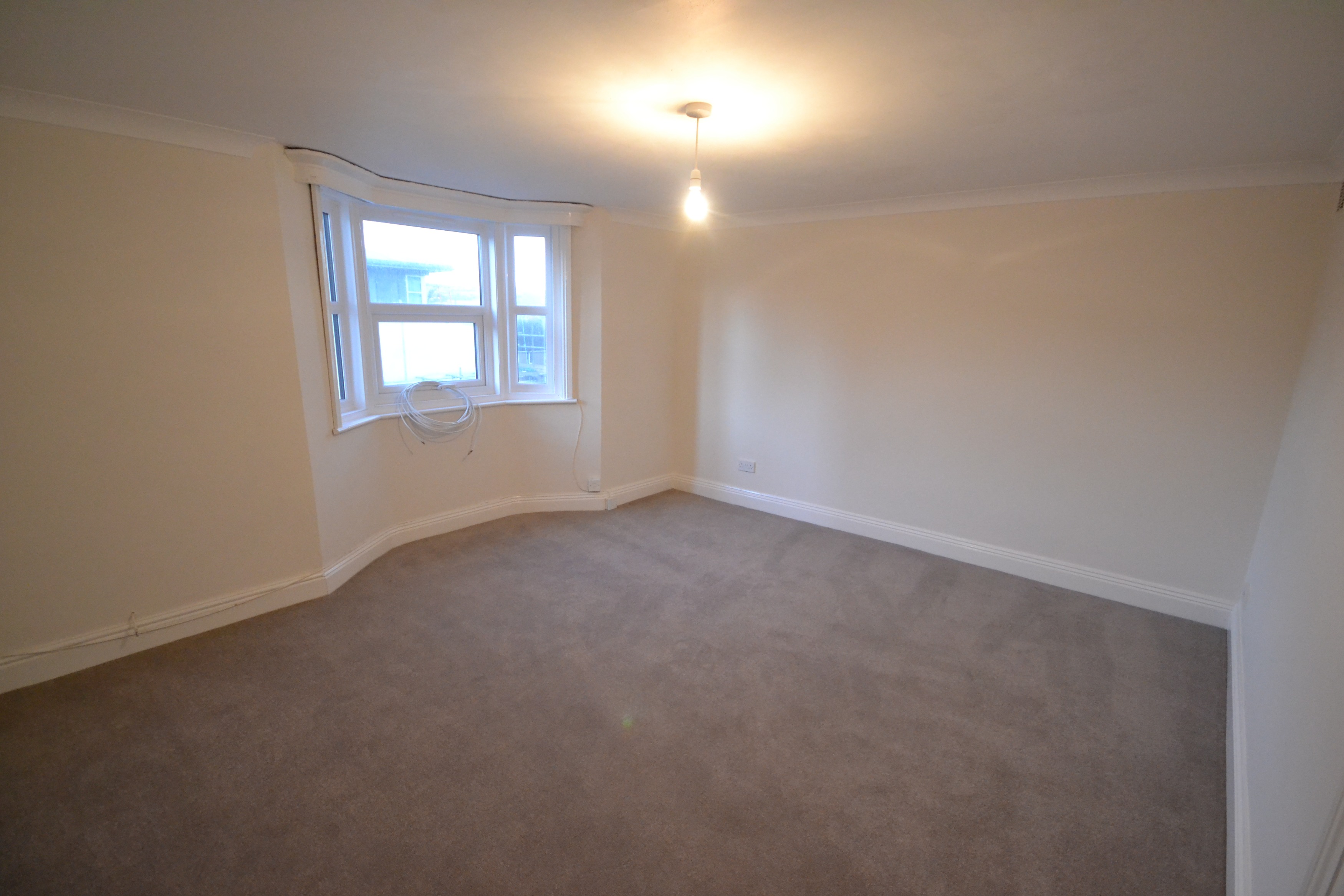 1 bedroom Apartment To Let