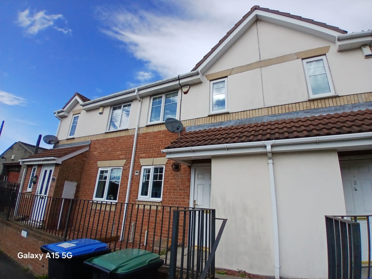 2 bedroom Terraced House Let Agreed