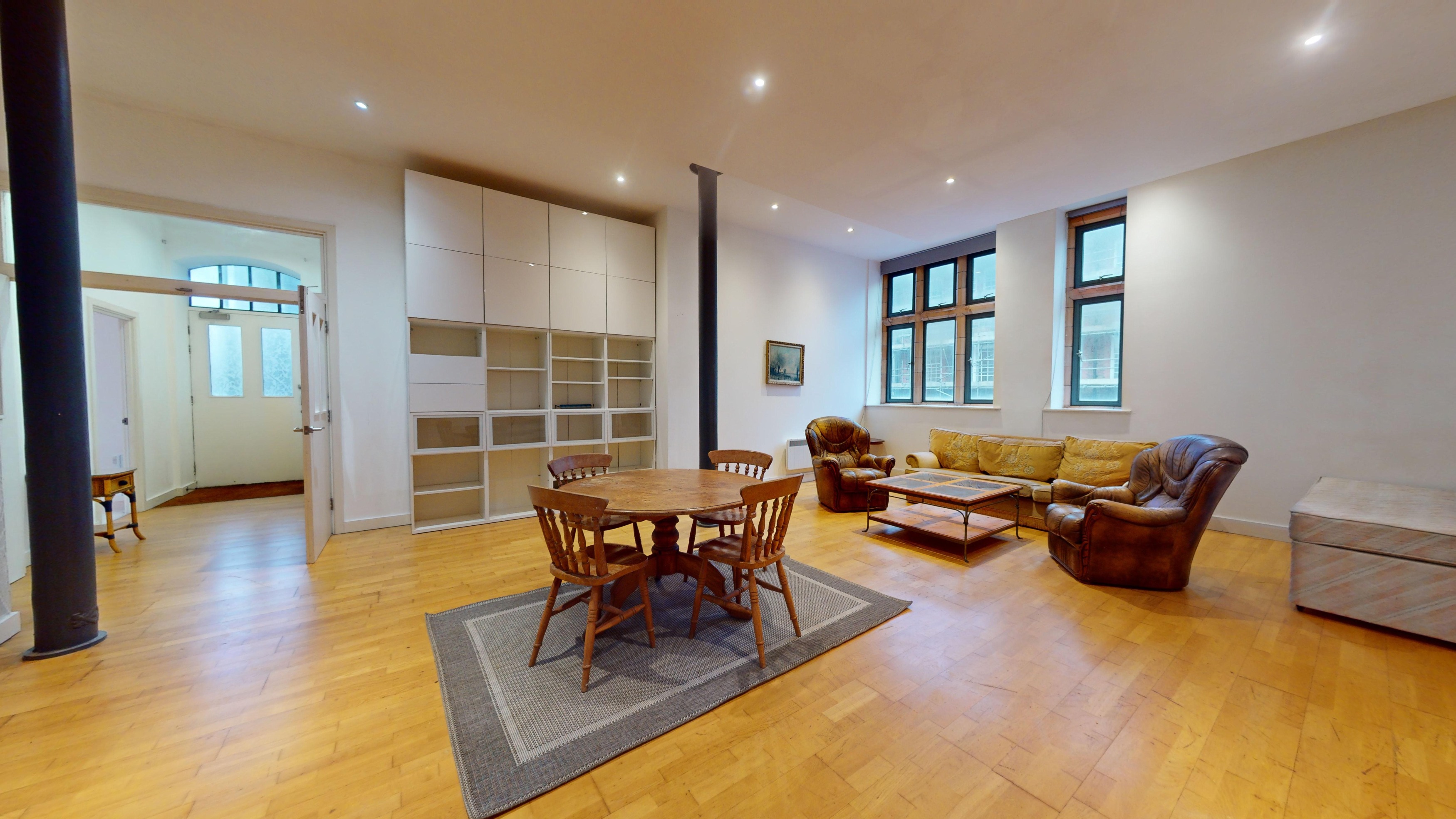 2 bedroom Apartment To Let