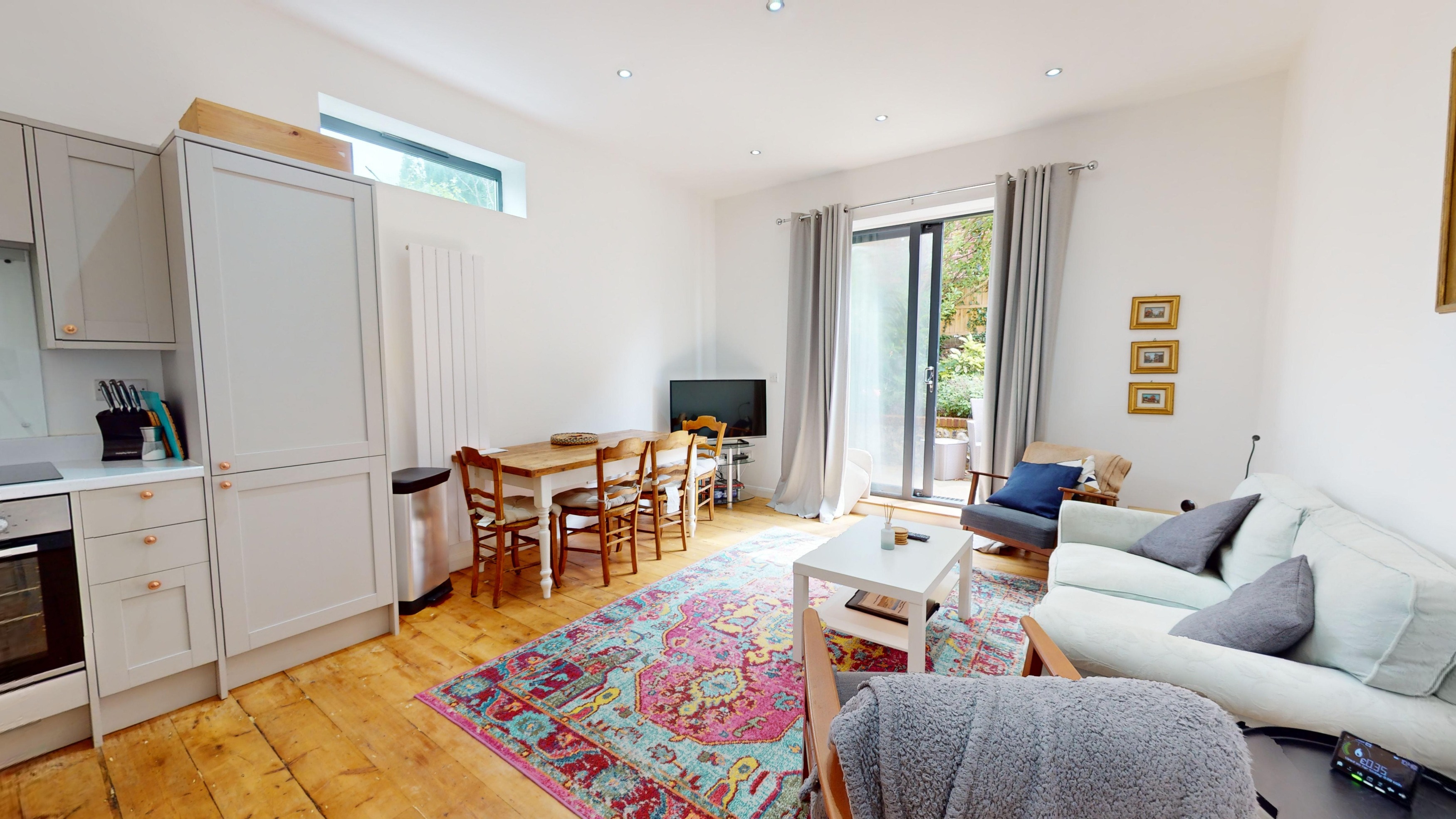2 bedroom Apartment Let agreed
