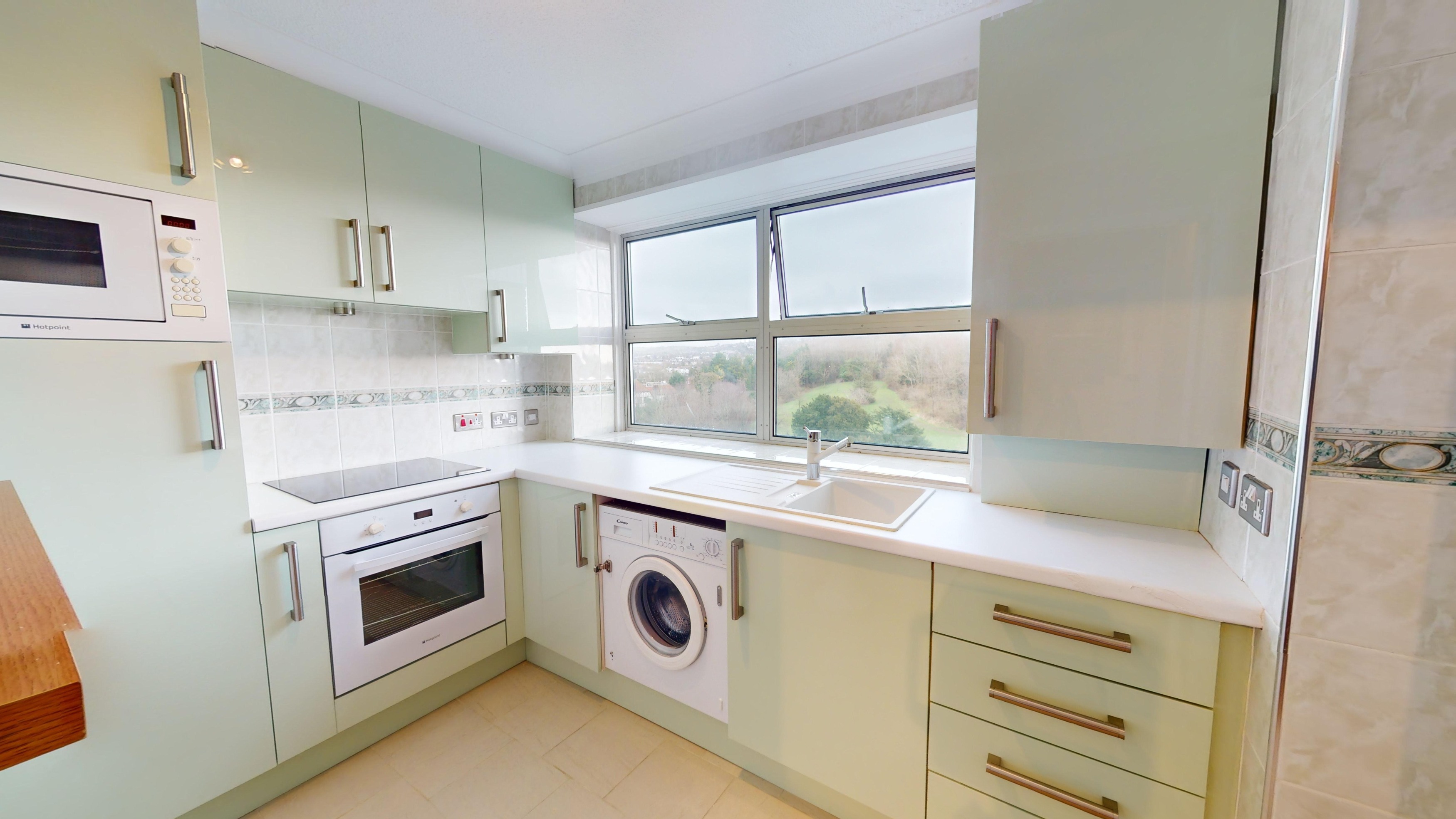 1 bedroom Apartment Let agreed