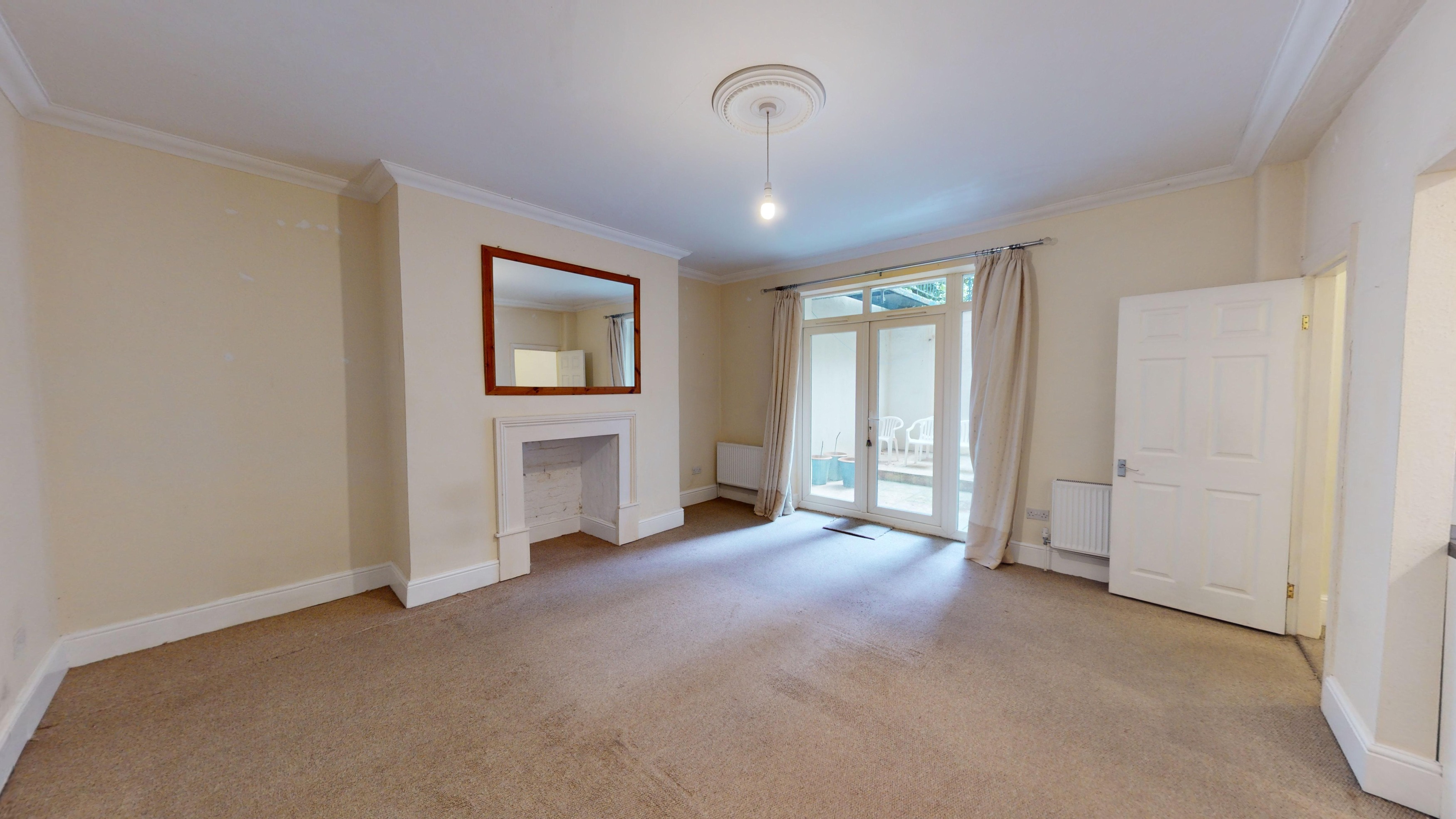 1 bedroom Apartment Let agreed