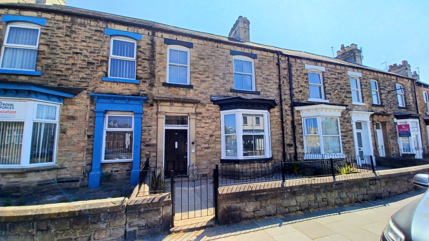 6 bedroom Terraced For Sale