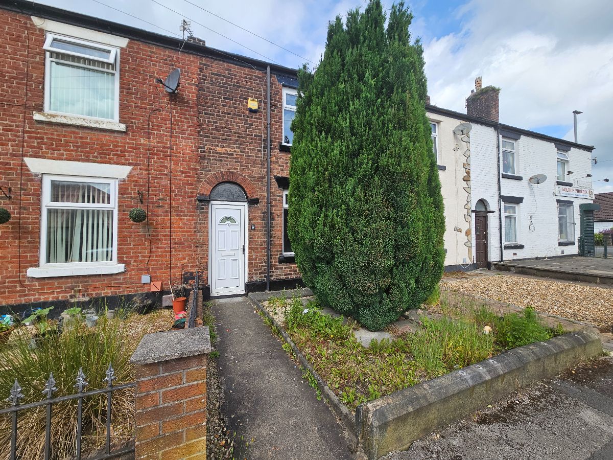 2 bedroom Terraced Let Agreed