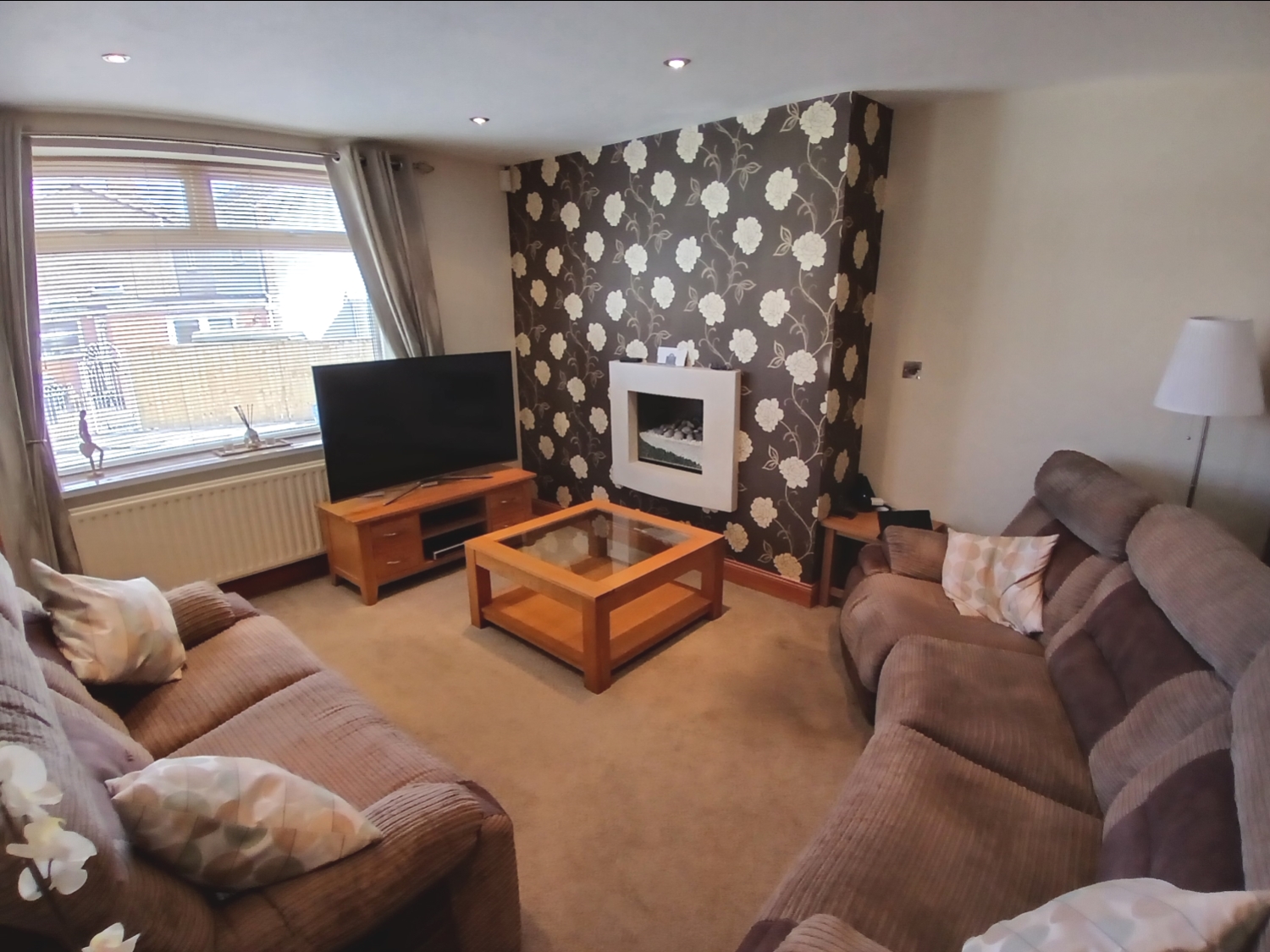 3 bedroom Detached For Sale