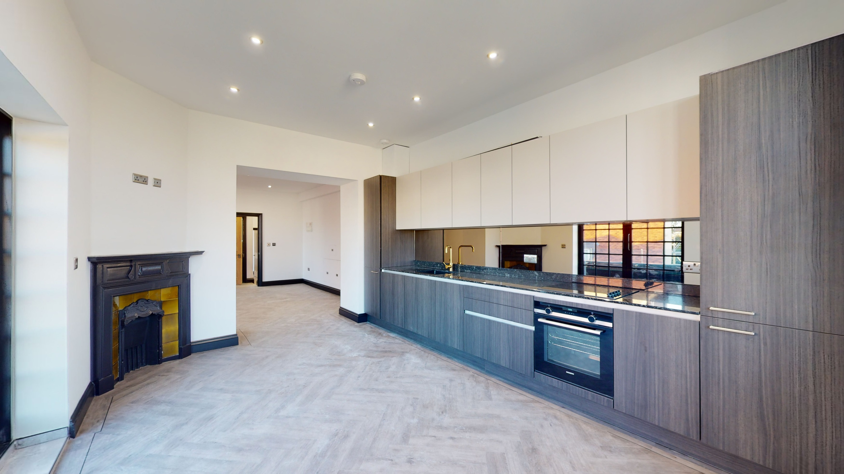 2 bedroom Apartment To Let