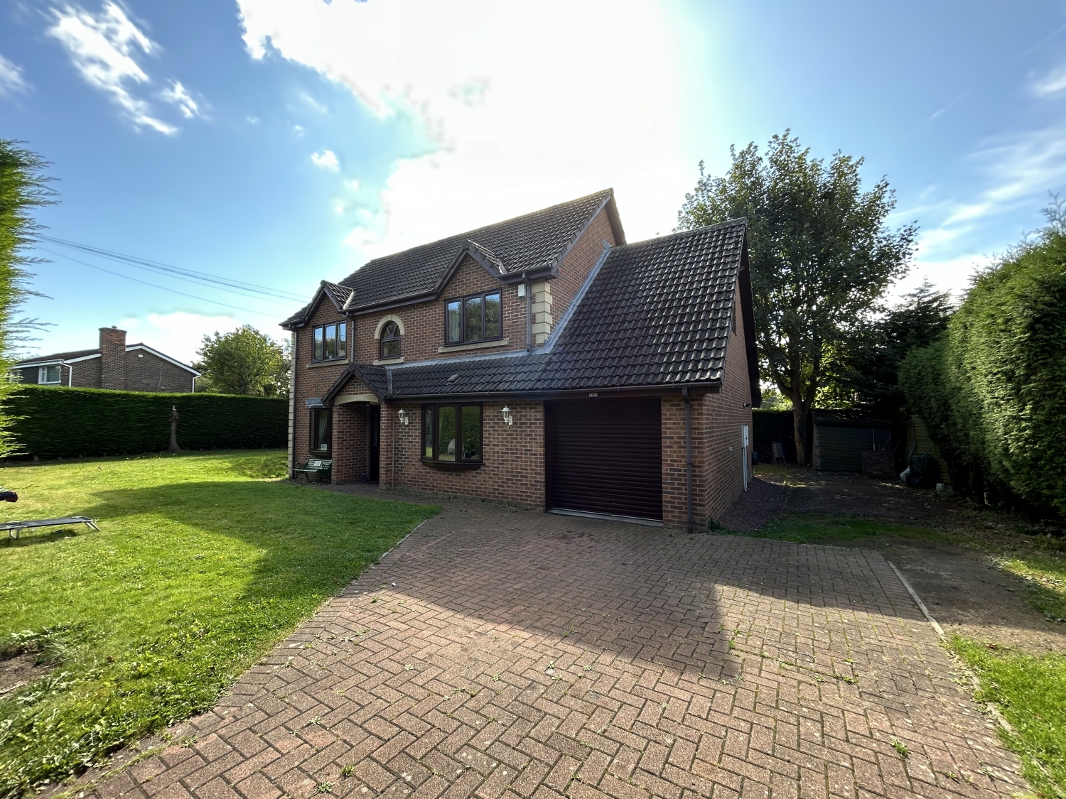 3 bedroom Detached For Sale