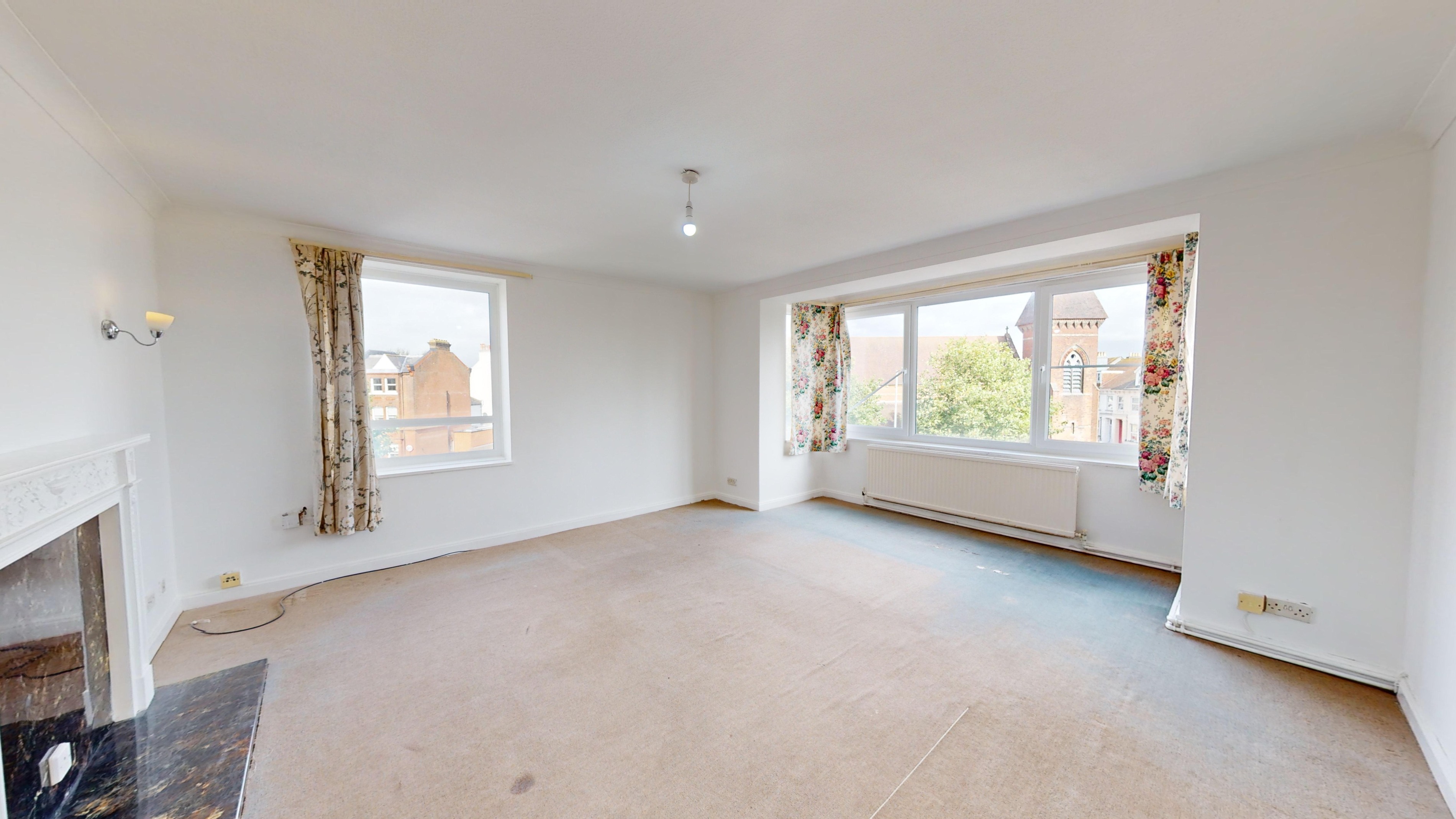 2 bedroom Apartment To Let