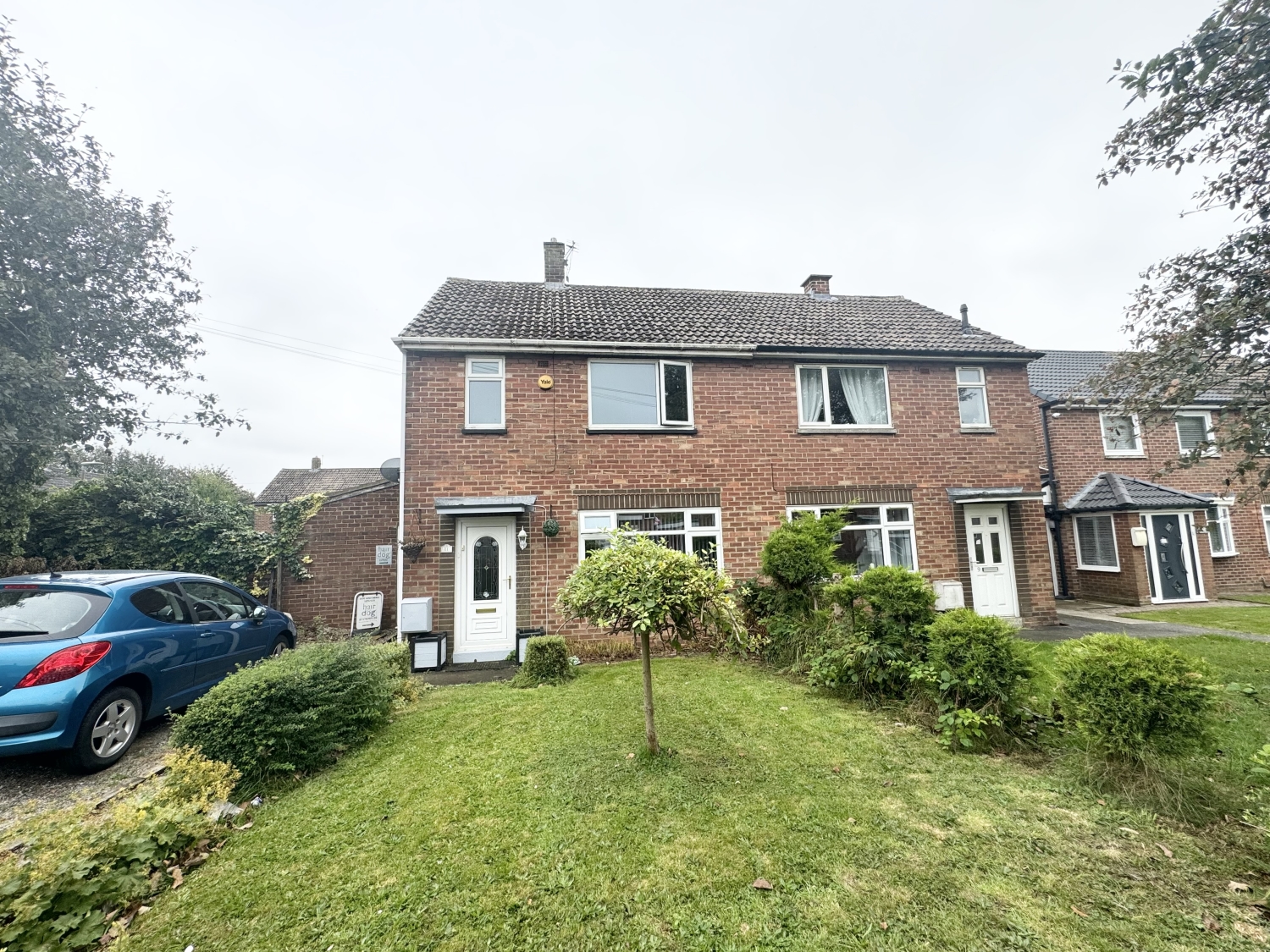 2 bedroom Semi-Detached For Sale