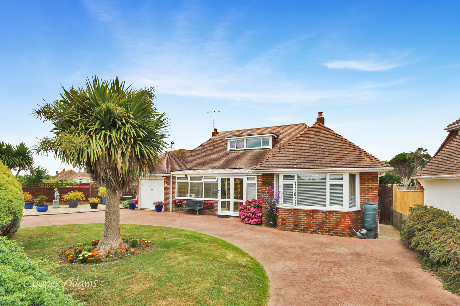 2 bedroom Detached House SSTC