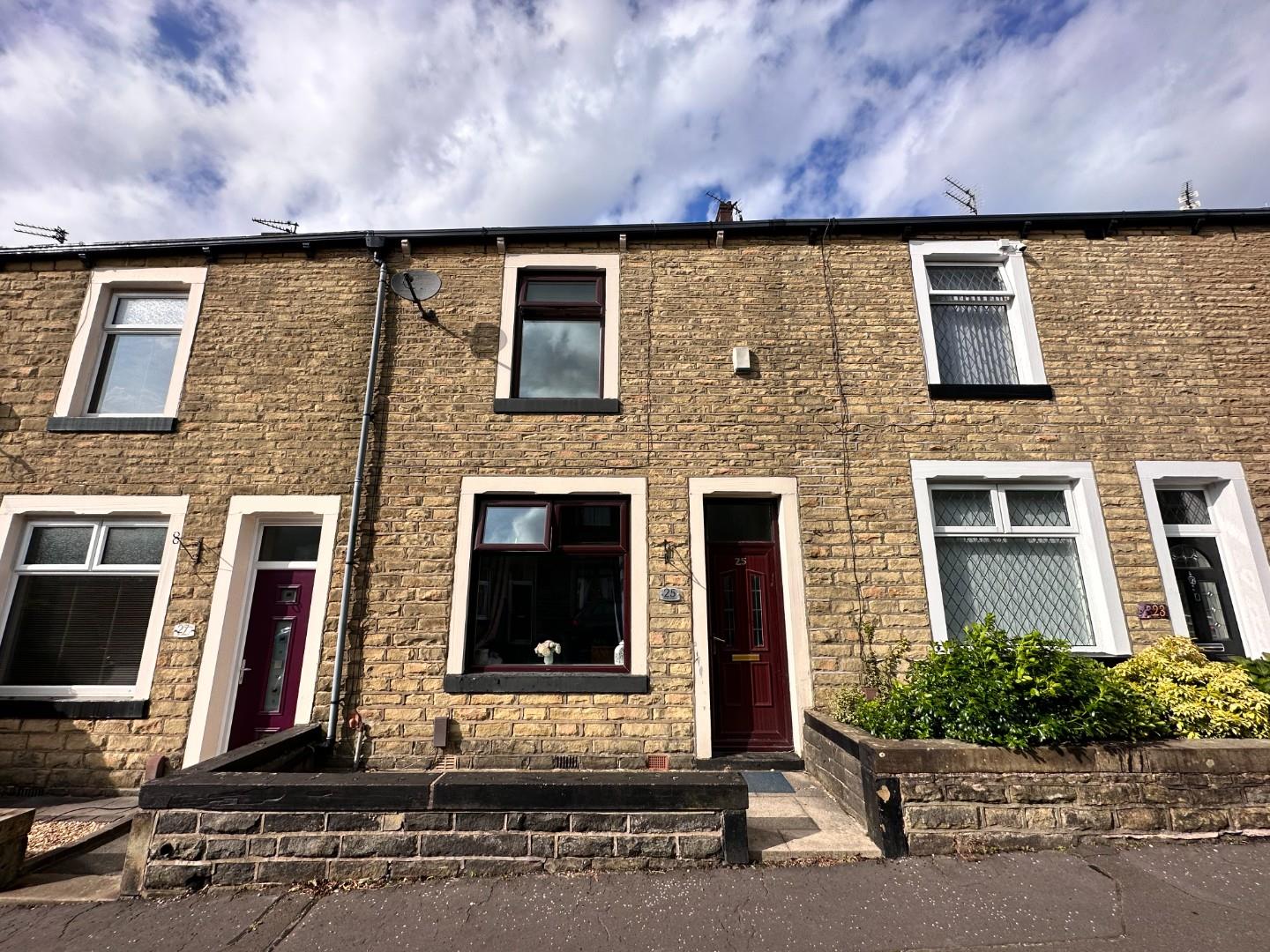 3 bedroom Terraced SSTC