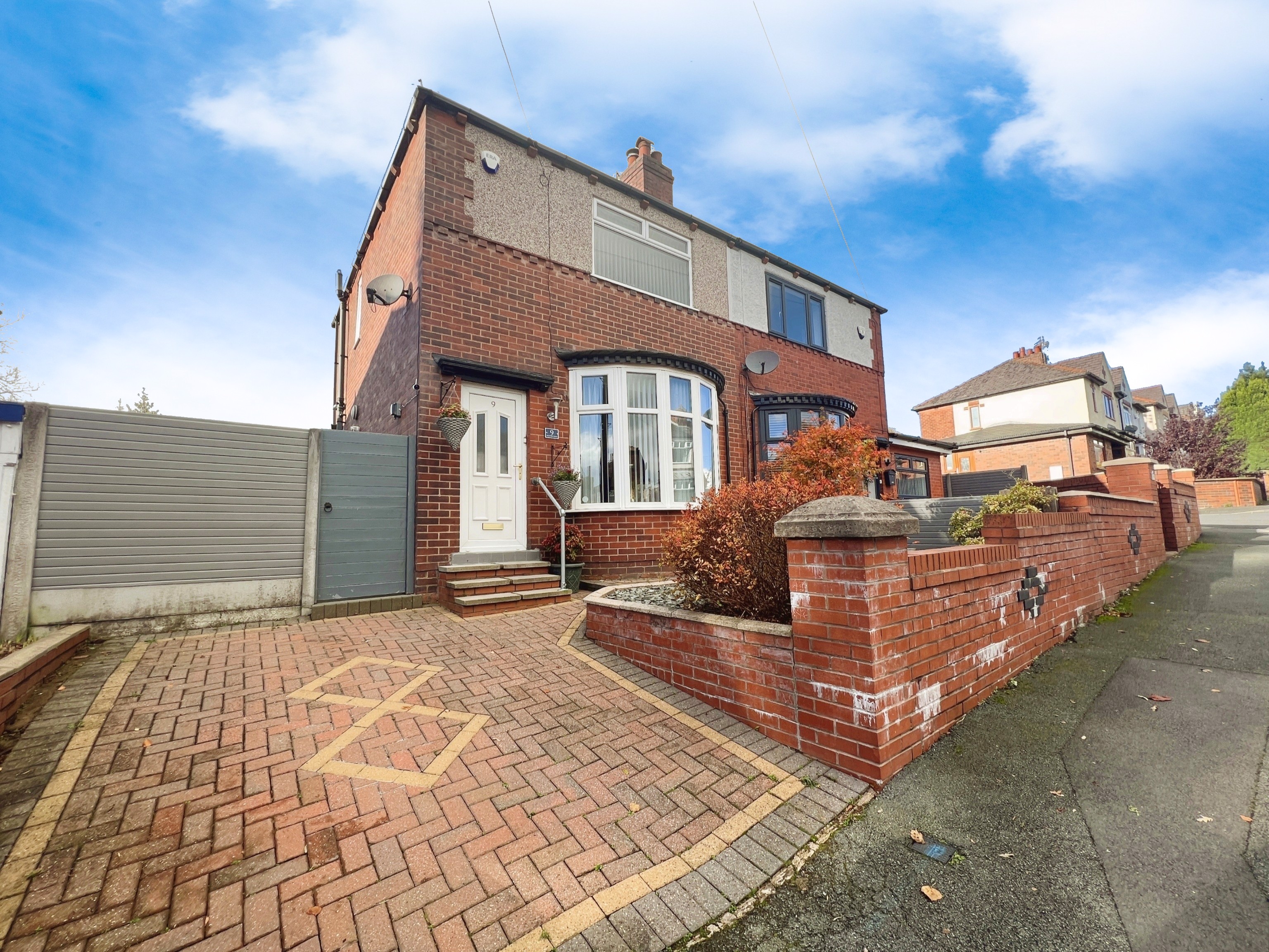 2 bedroom House (unspecified) SSTC