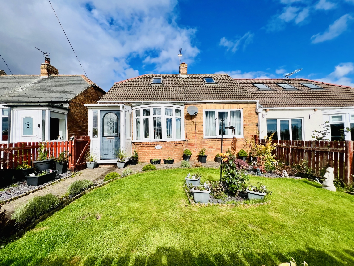 1 bedroom Semi-Detached For Sale