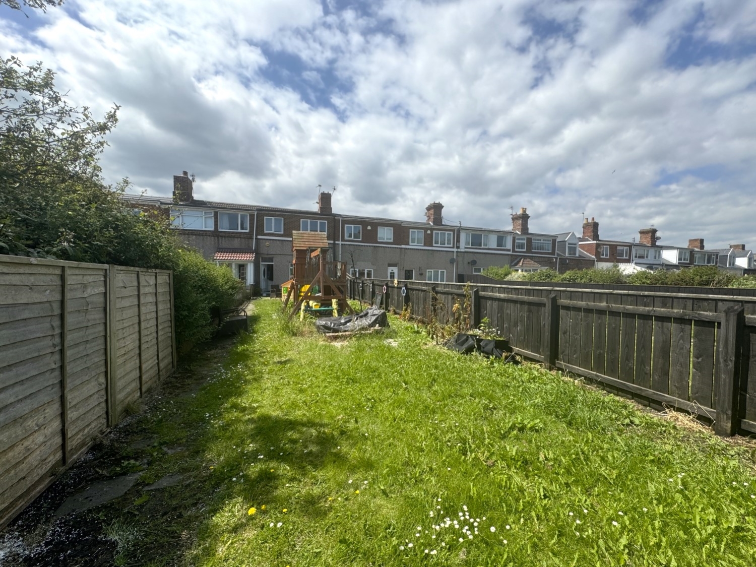 3 bedroom Terraced For Sale