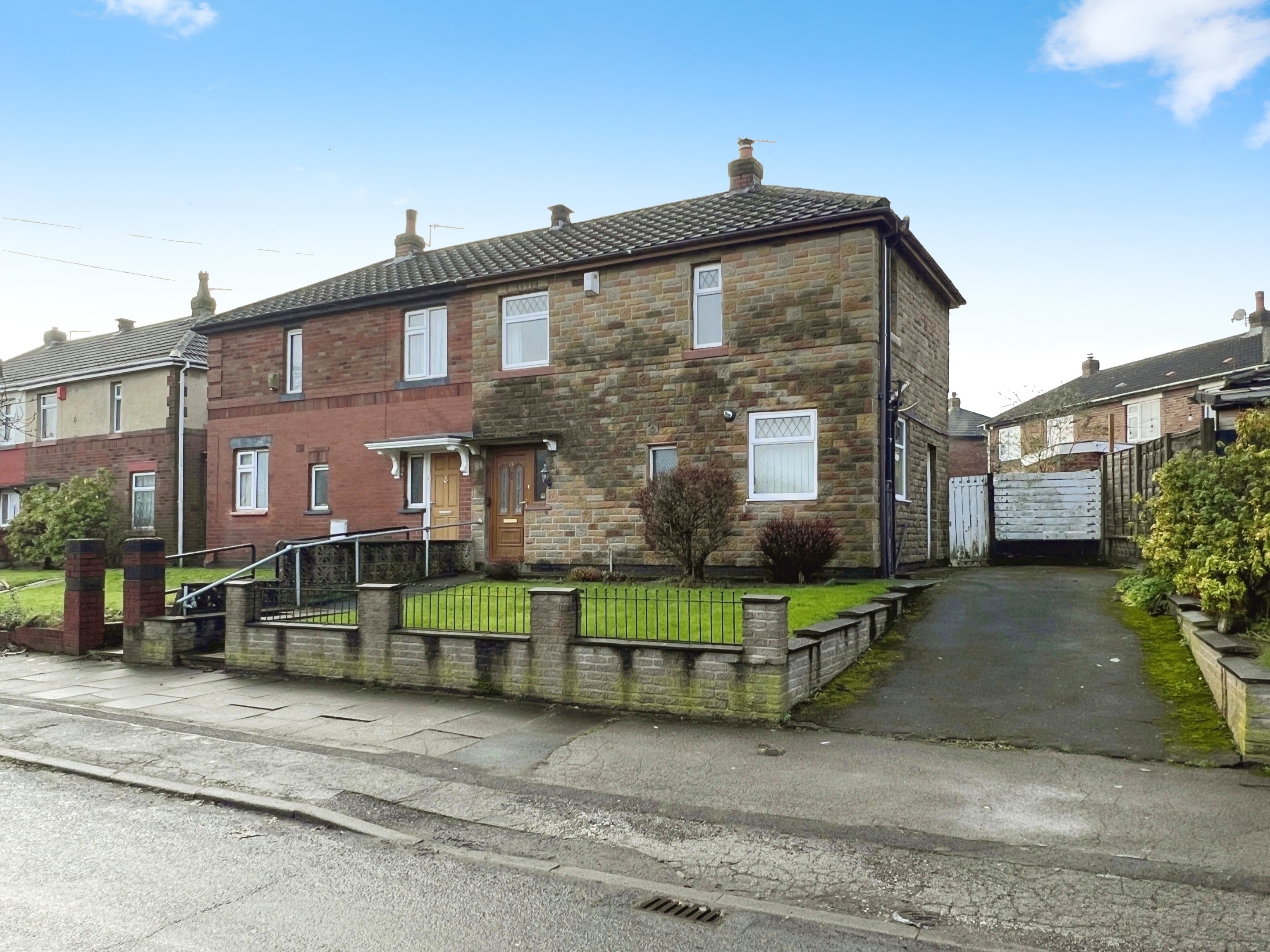 3 bedroom House (unspecified) SSTC