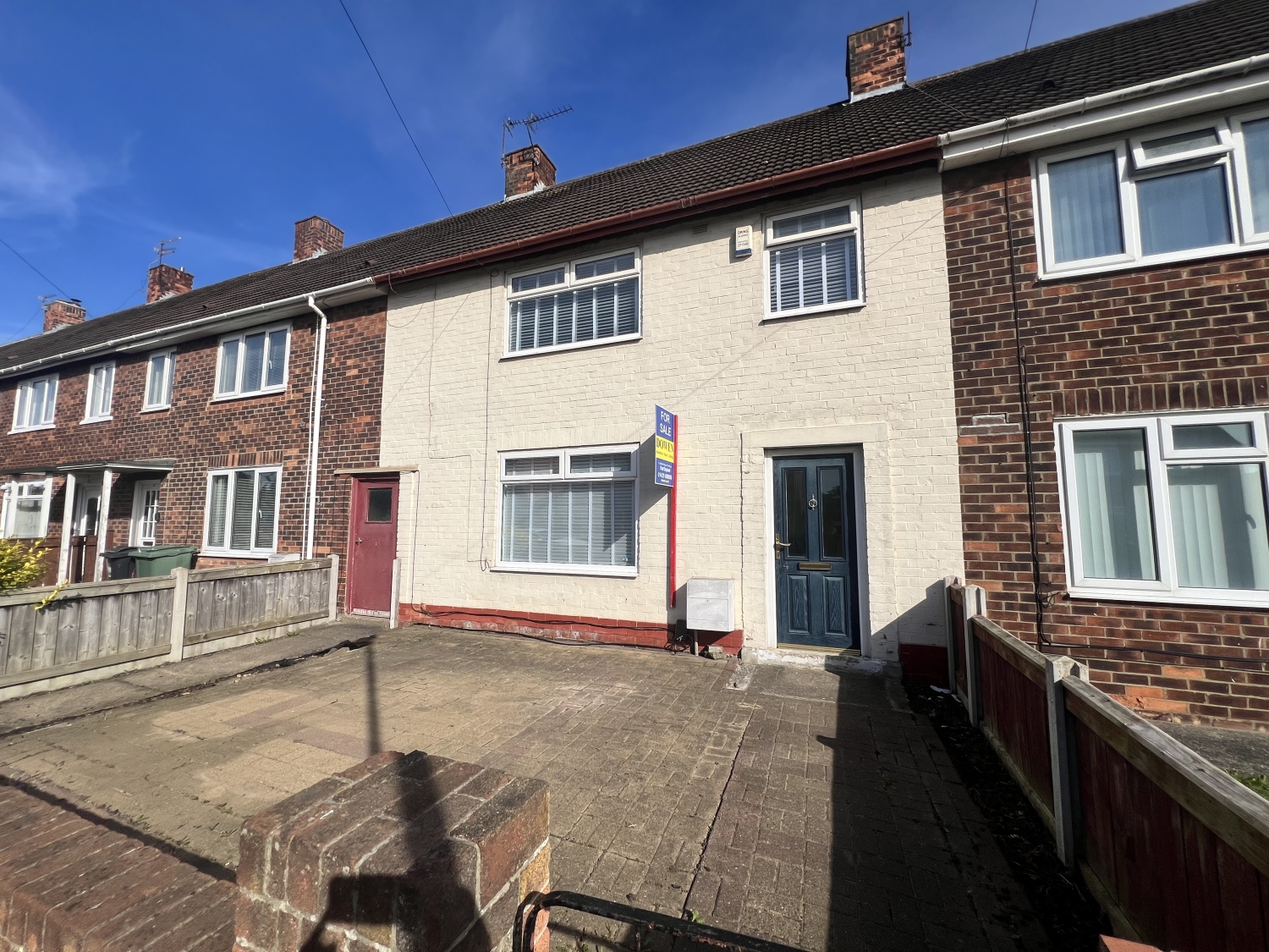 3 bedroom Terraced To Let