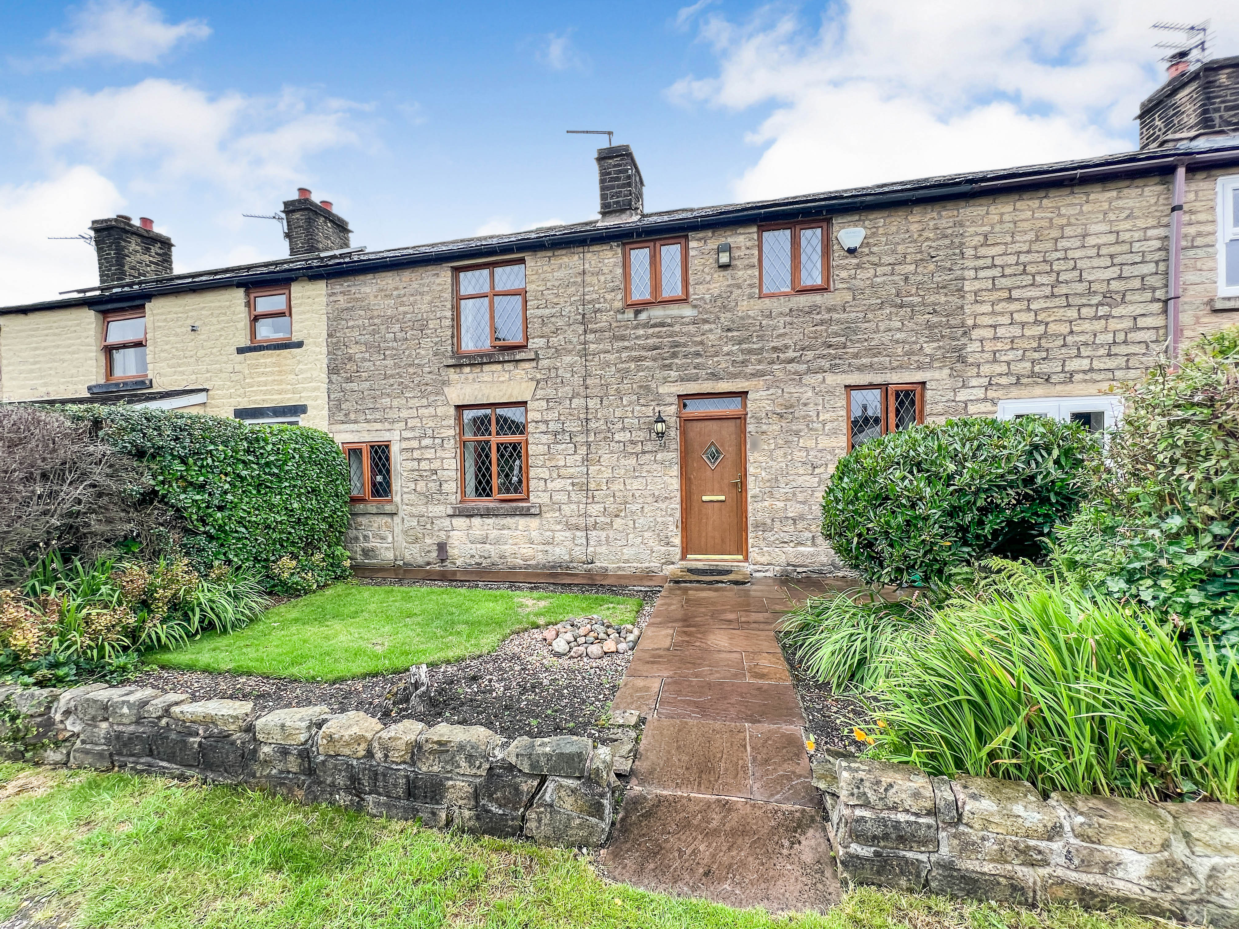 3 bedroom Cottage SSTC
