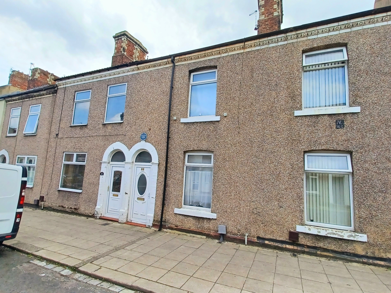 2 bedroom Terraced For Sale