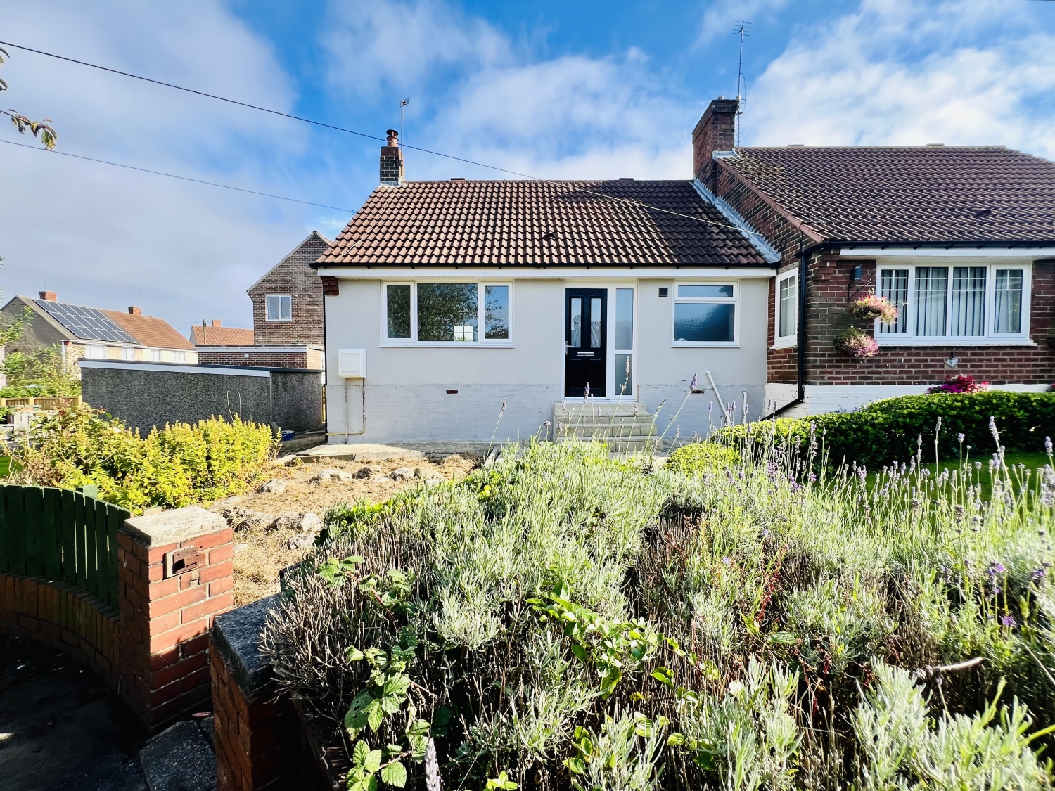 1 bedroom Semi-Detached For Sale