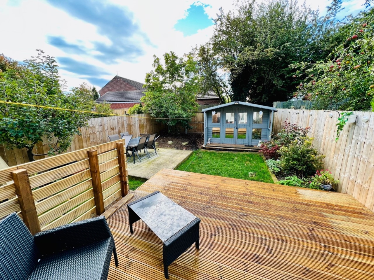 3 bedroom Semi-Detached For Sale