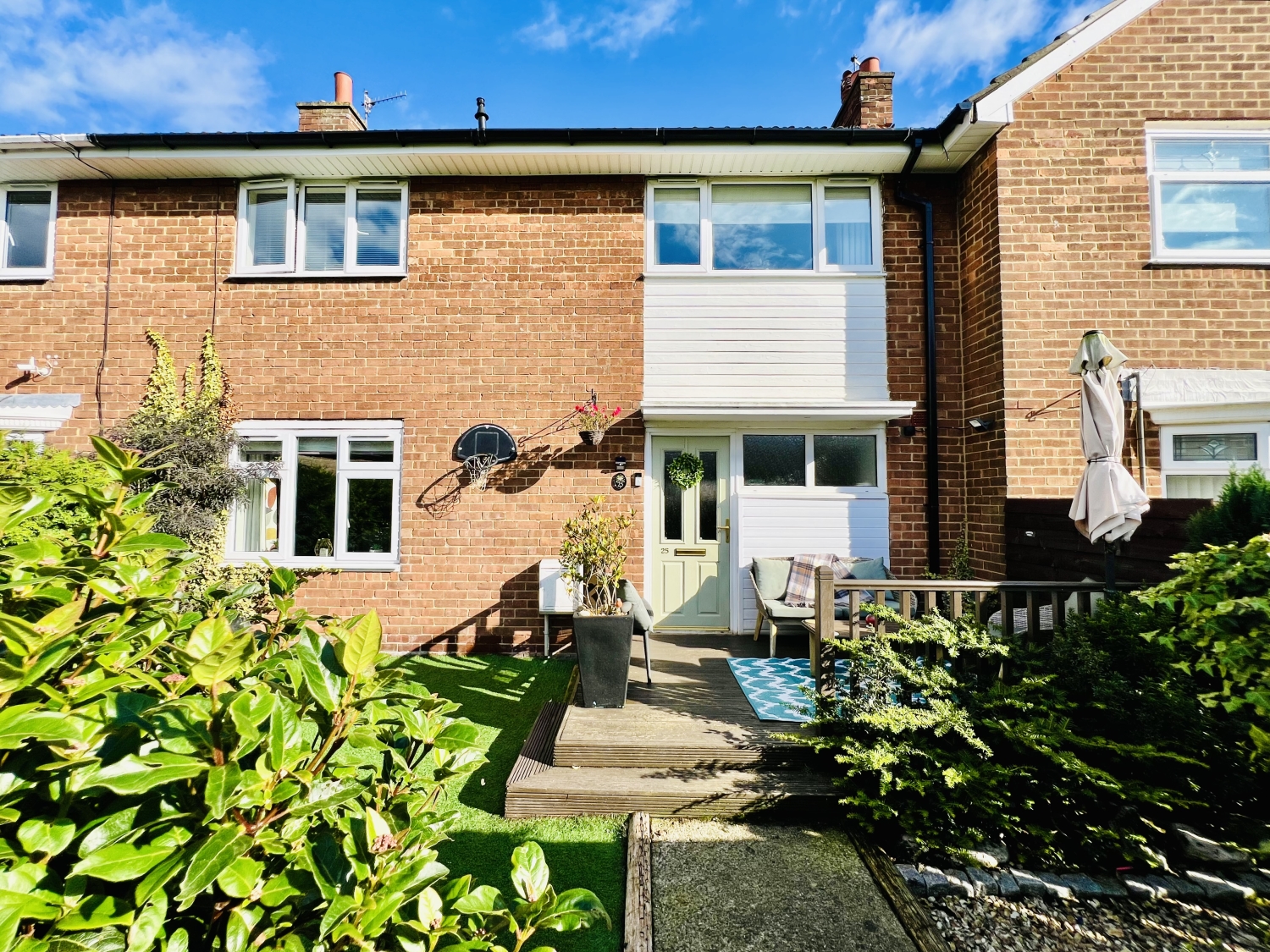 3 bedroom Terraced For Sale