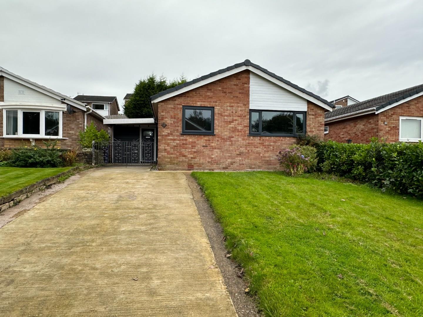 2 bedroom Detached For Sale