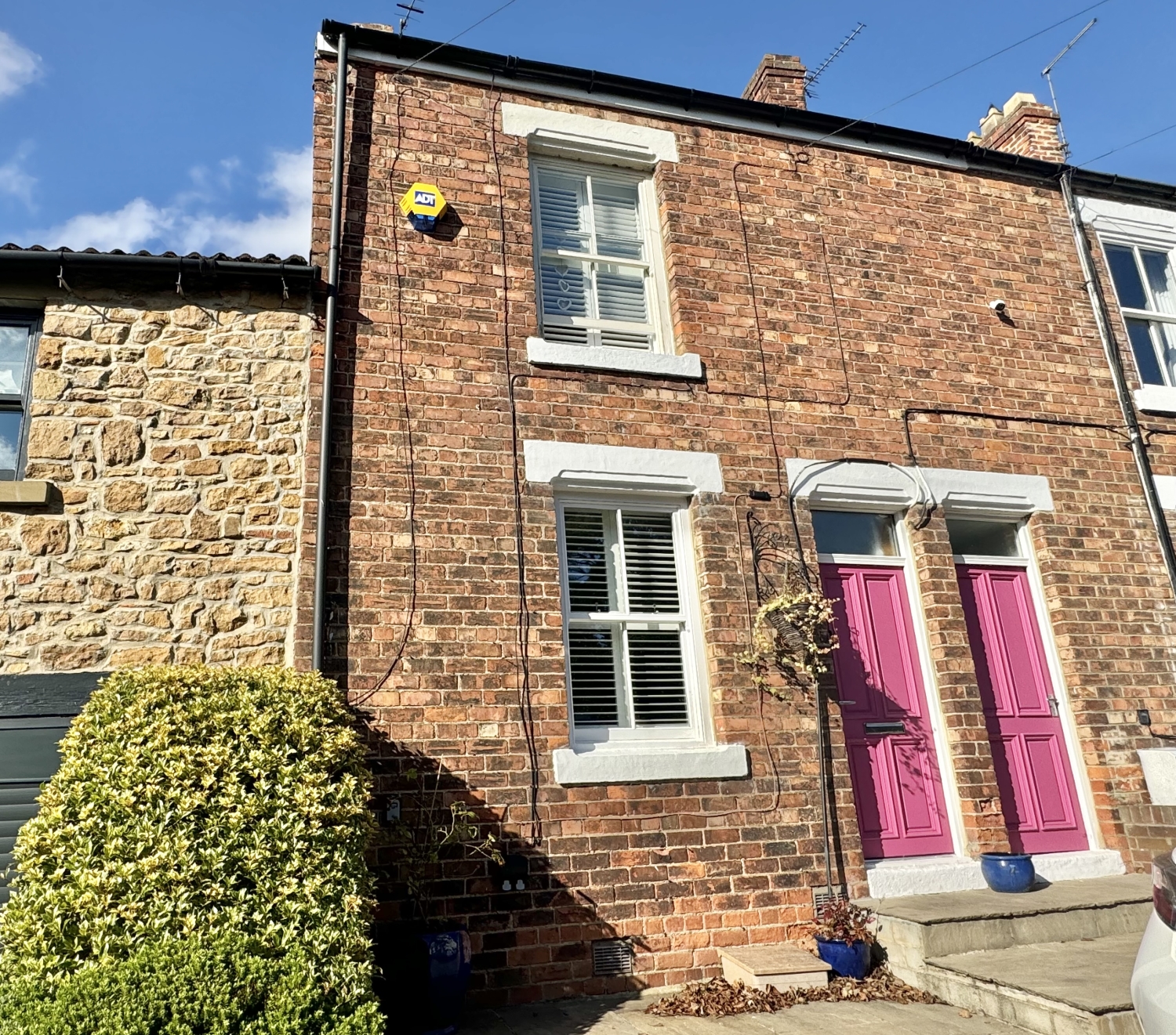 2 bedroom Terraced House Under Offer