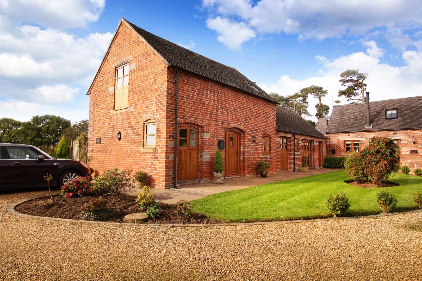 3 bedroom Barn Conversion For Sale