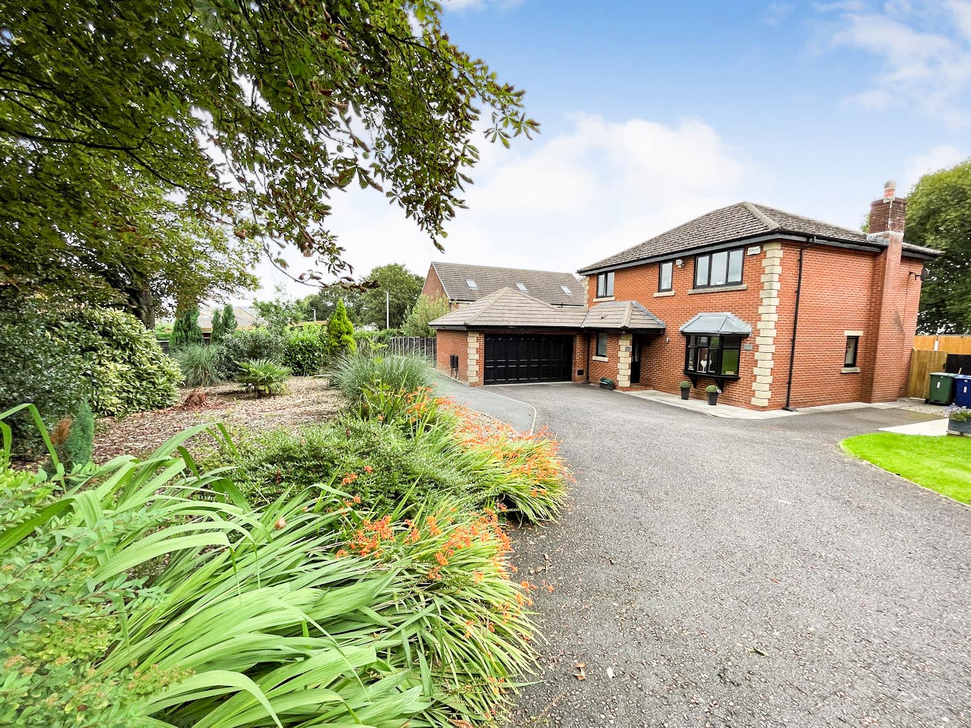 4 bedroom House (unspecified) For Sale