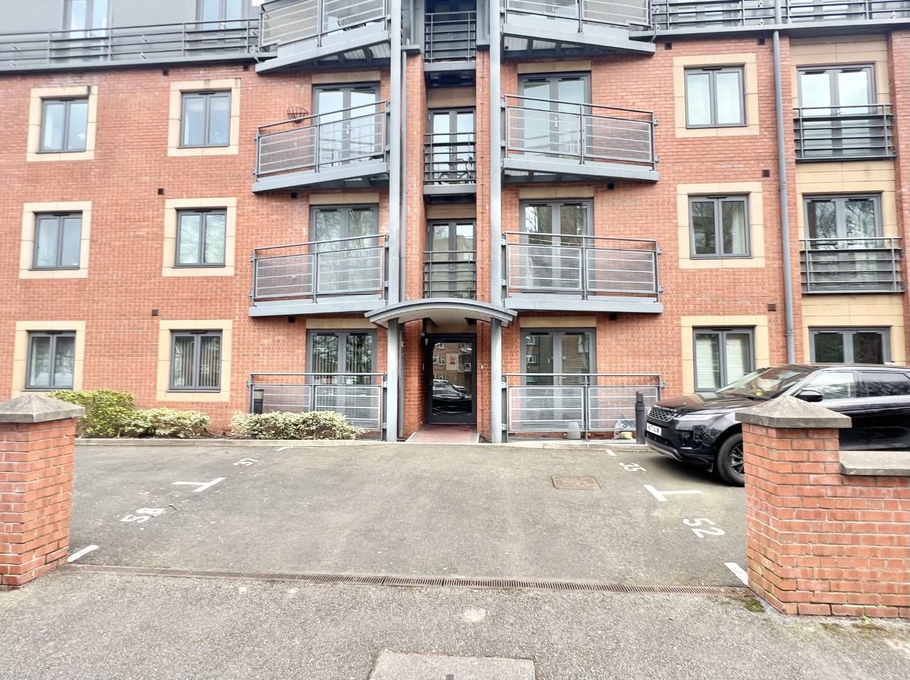 1 bedroom Apartment Let